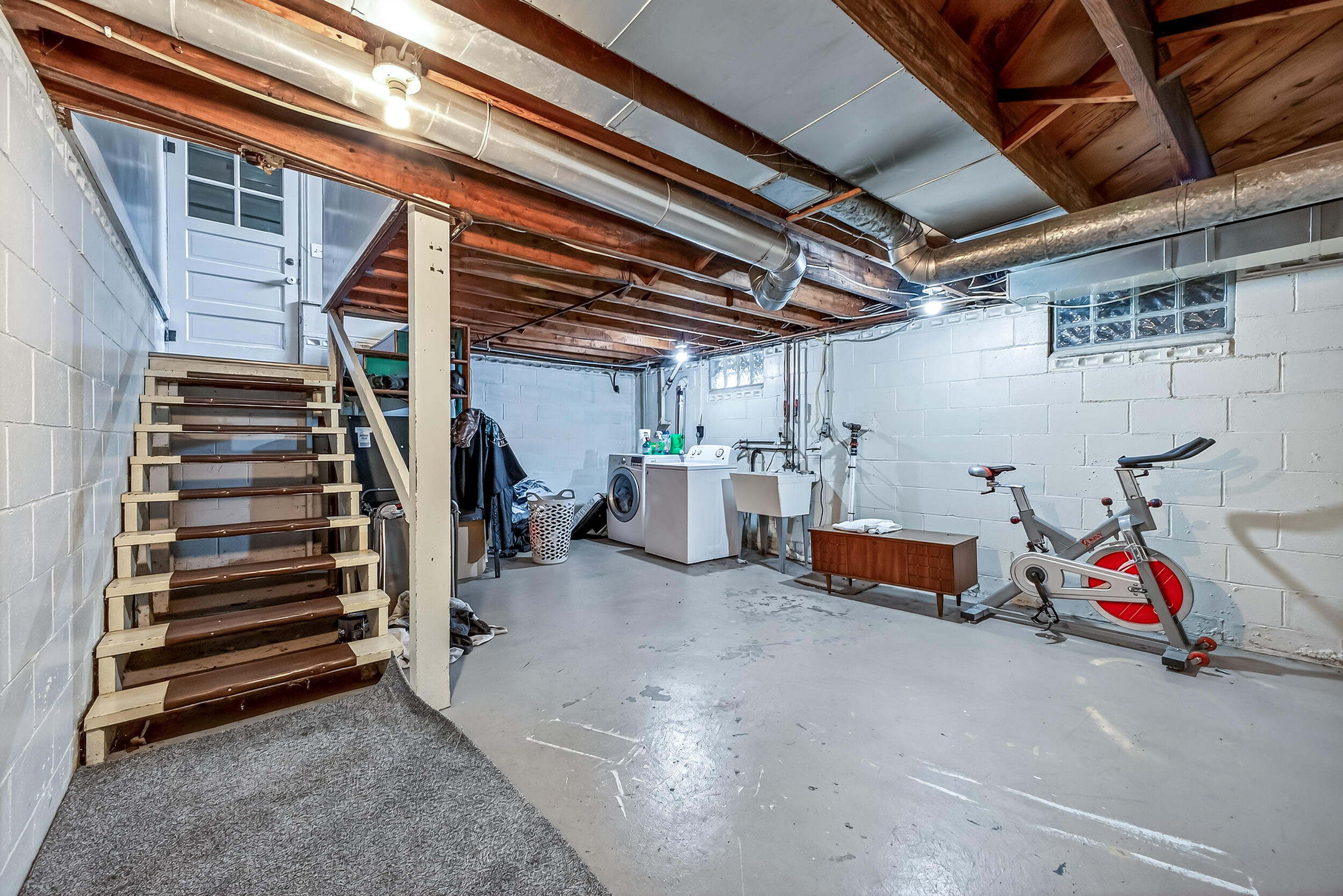 1845 Spencer Drive Norton Shores MI 49441