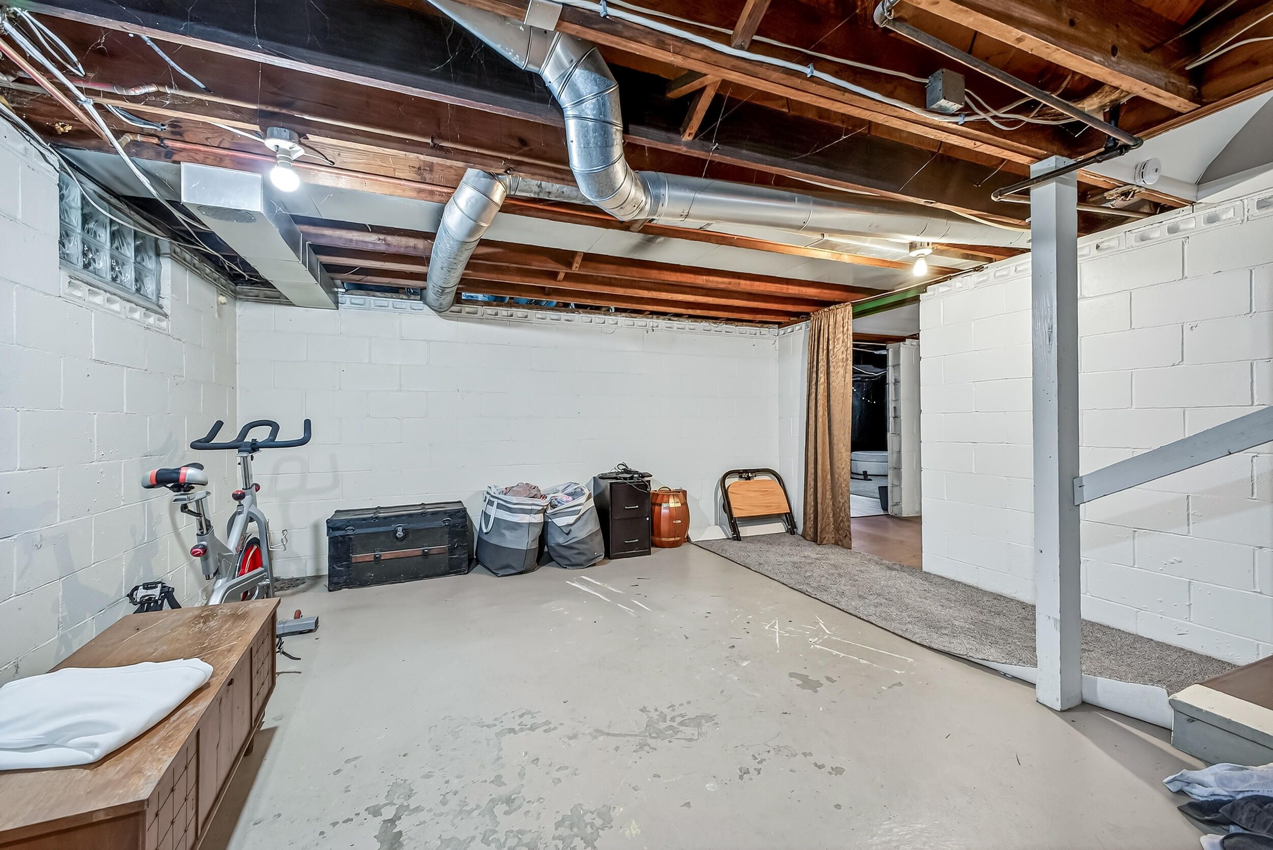 1845 Spencer Drive Norton Shores MI 49441