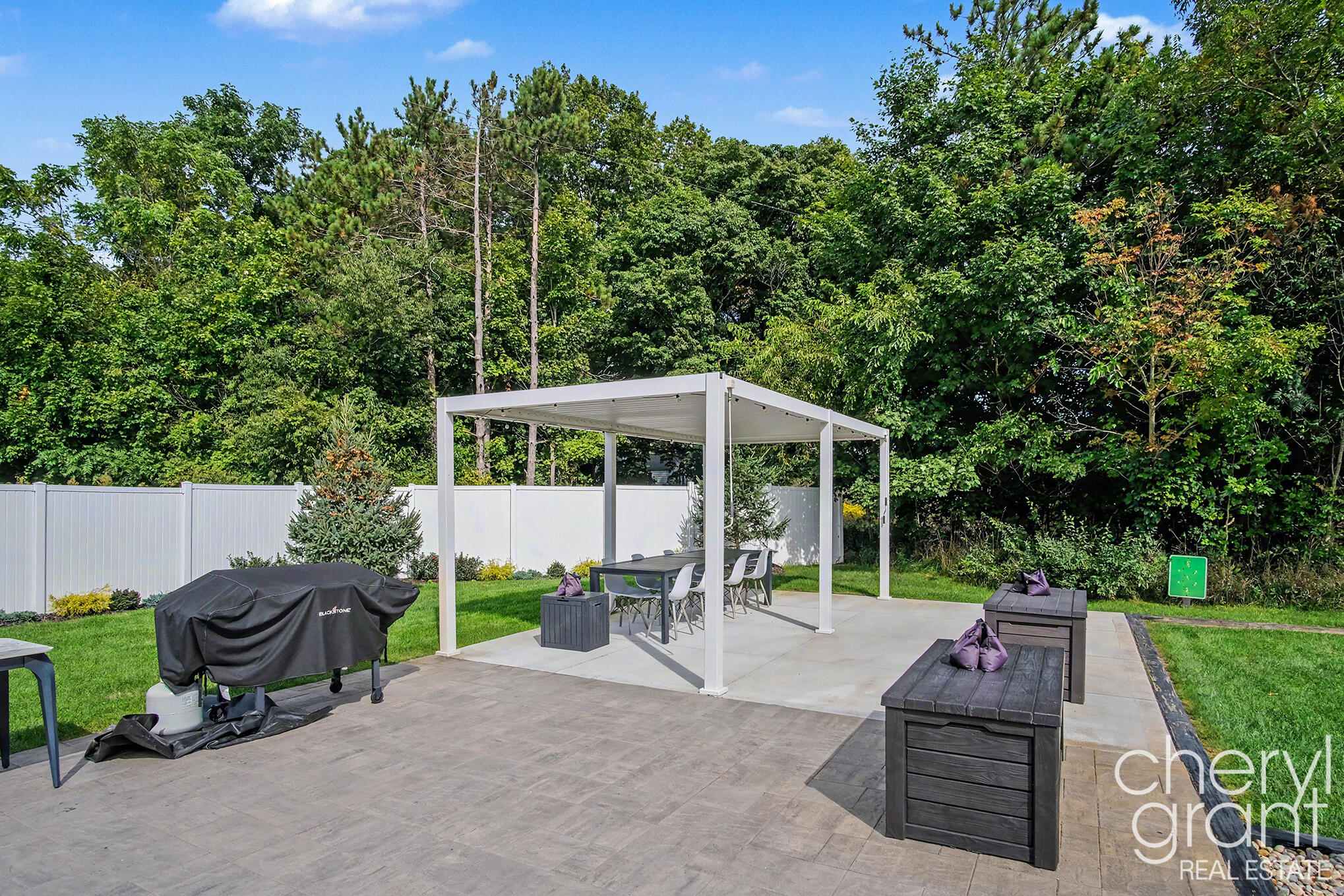 1985 68th Street Fennville MI 49408