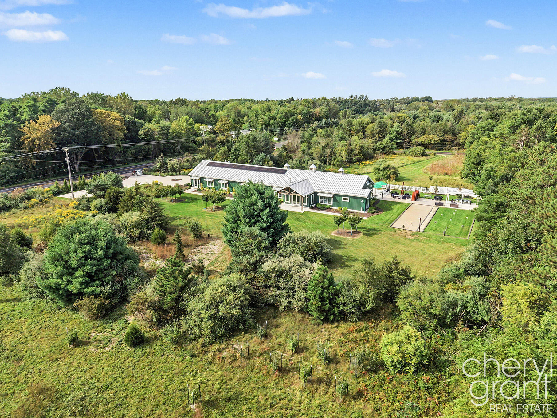 1985 68th Street Fennville MI 49408