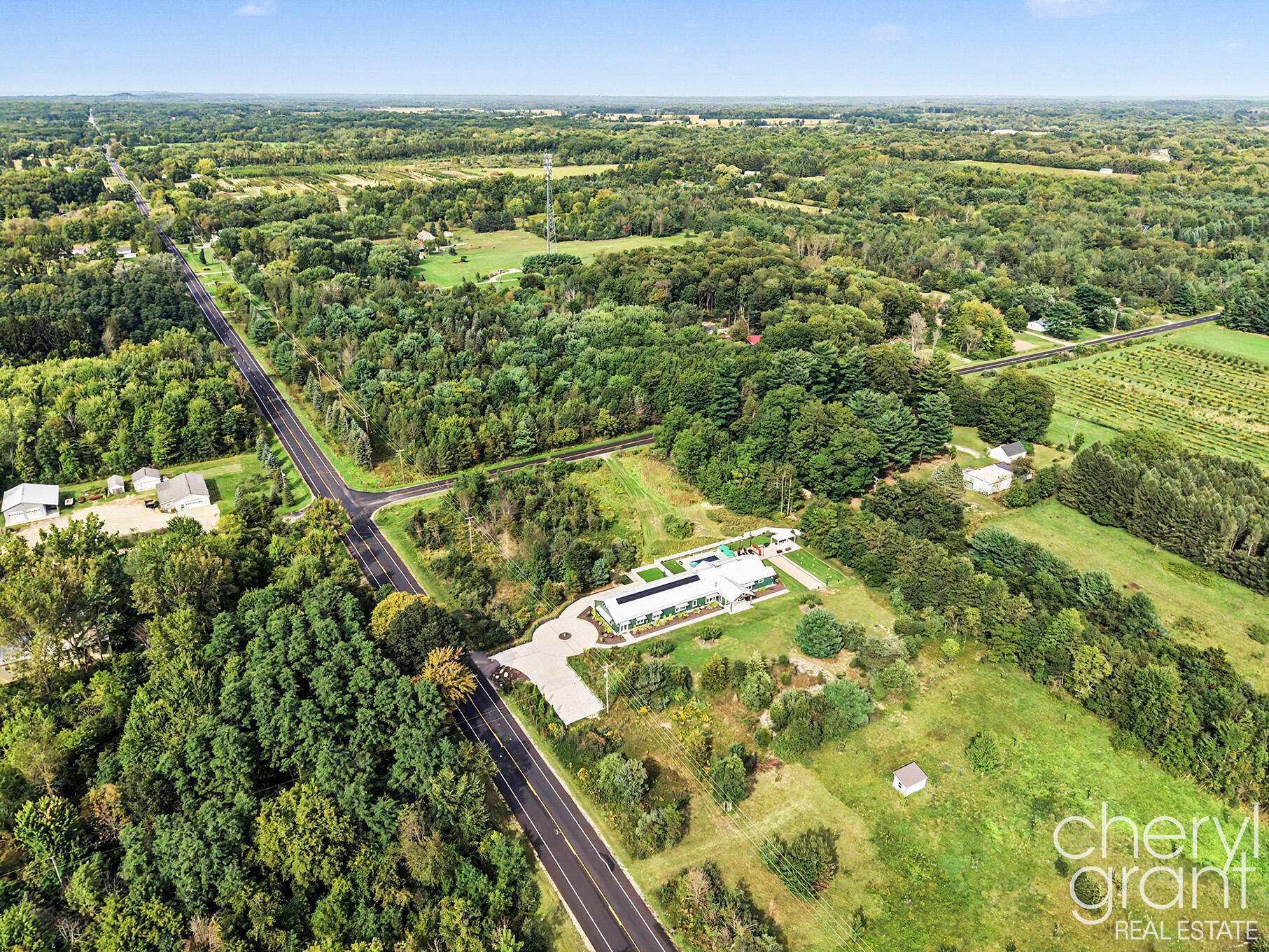 1985 68th Street Fennville MI 49408