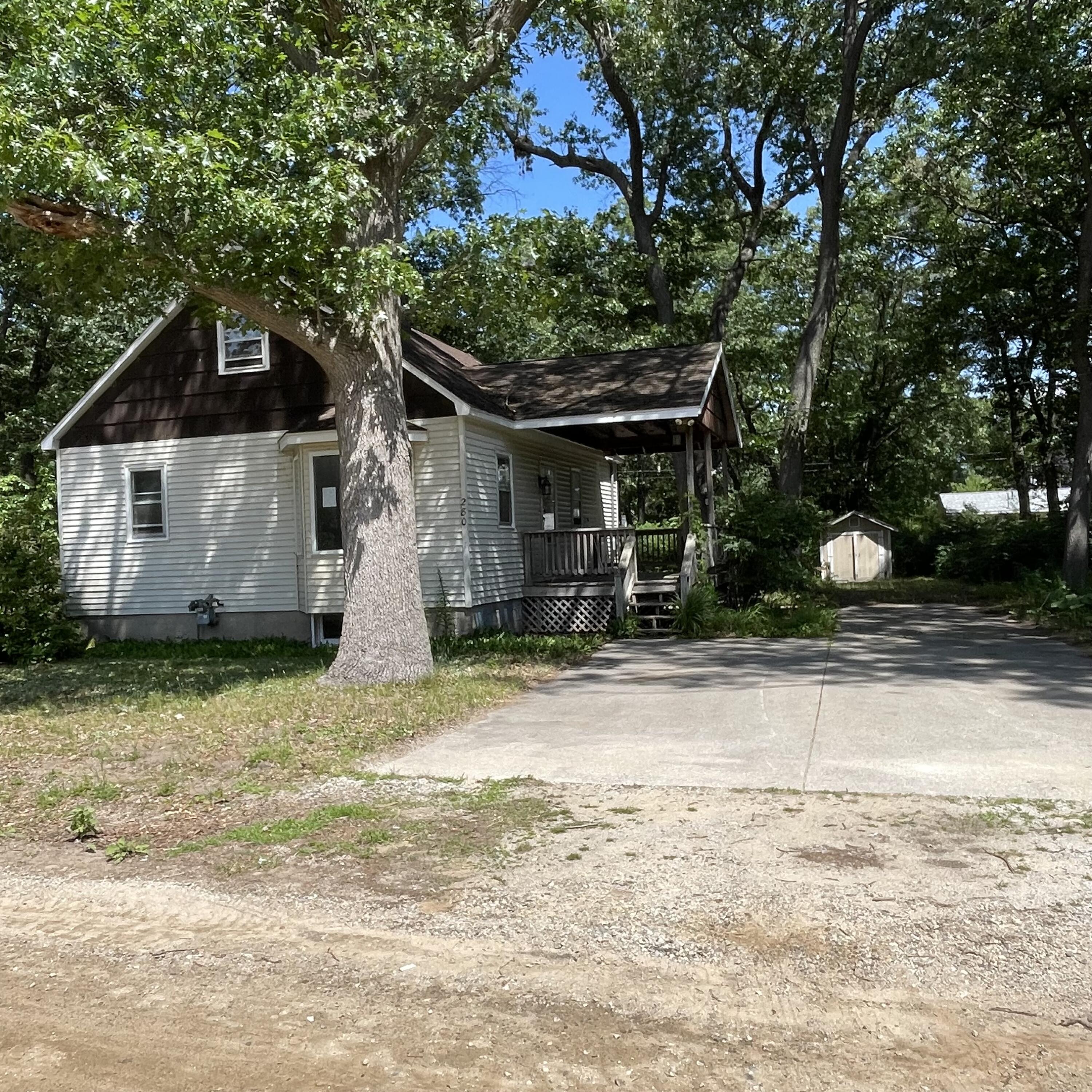 280 Shonat Street Muskegon MI 49442