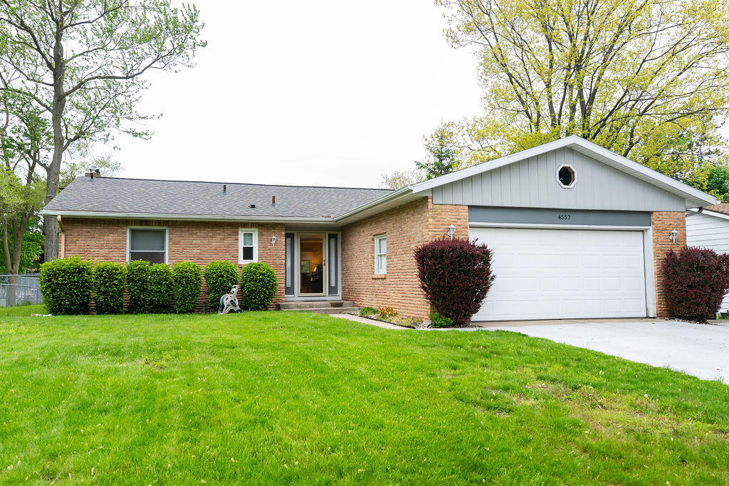 4557 Brooklyn Avenue SE Grand Rapids MI 49508