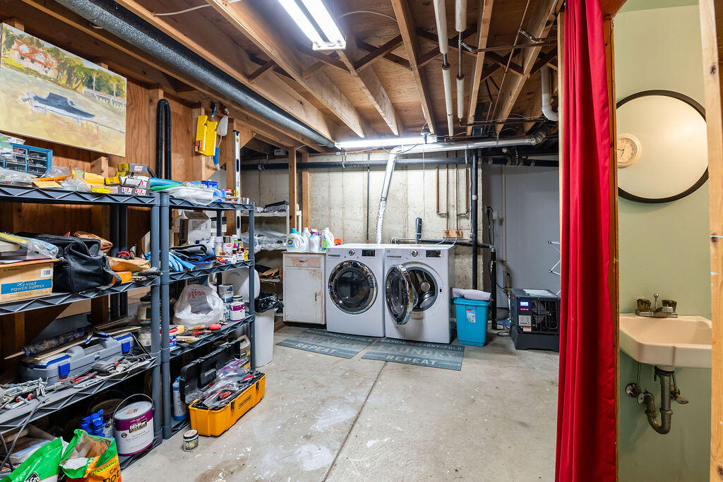 4557 Brooklyn Avenue SE Grand Rapids MI 49508