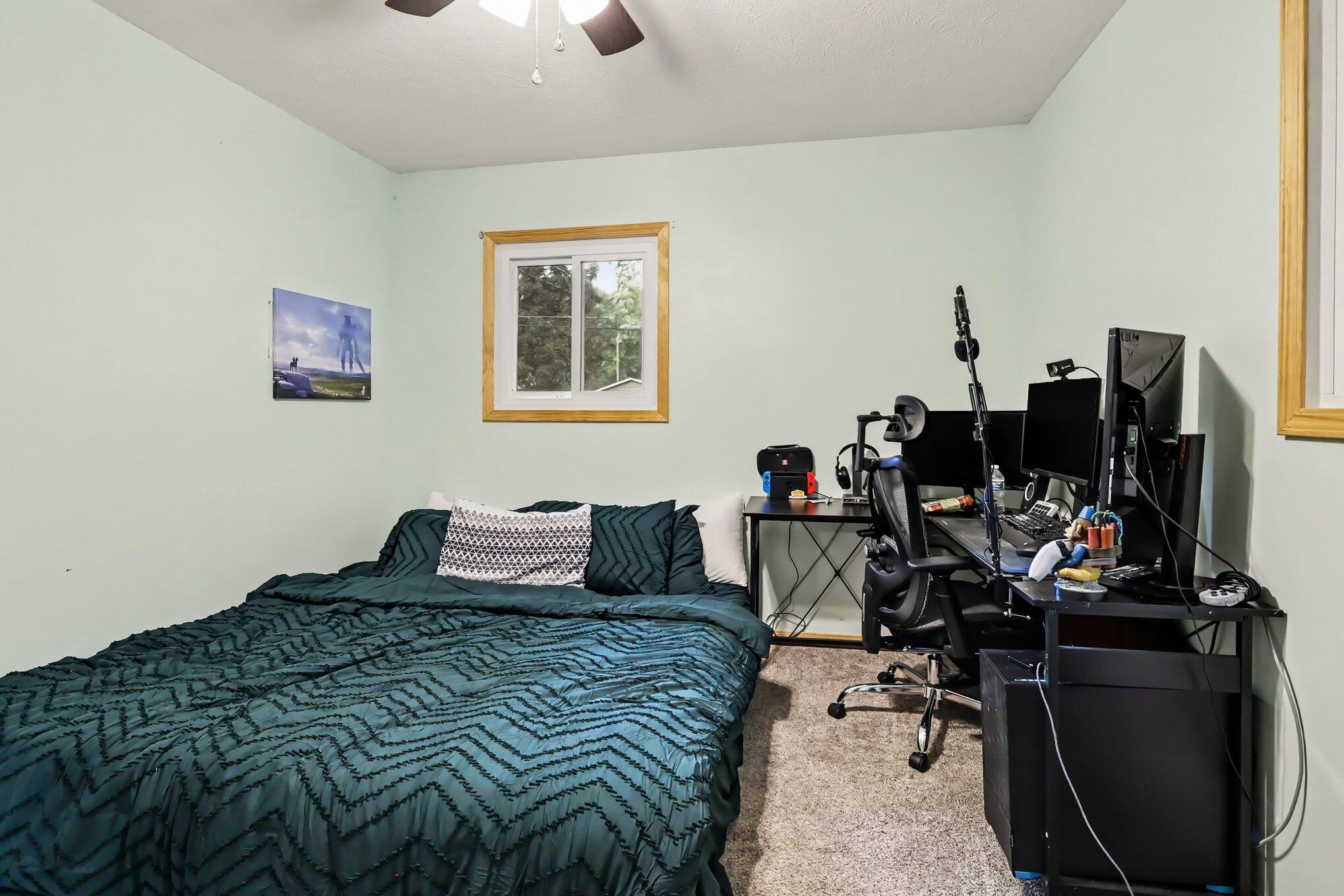 1160 Beverly Court Benton Harbor MI 49022