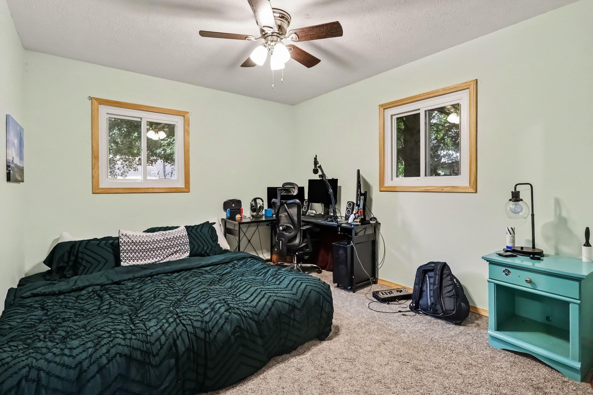 1160 Beverly Court Benton Harbor MI 49022