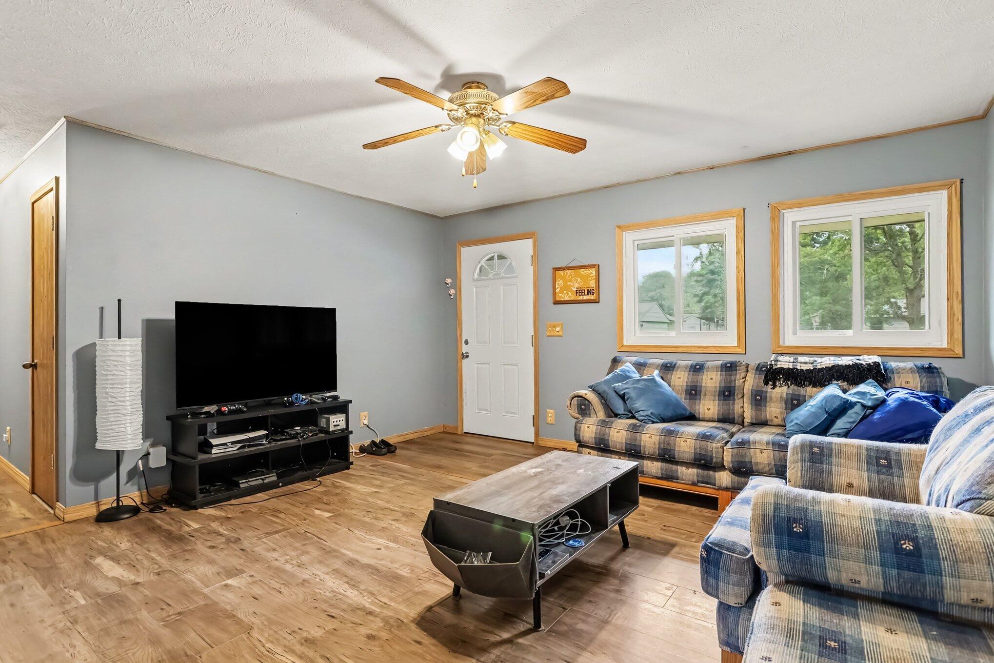 1160 Beverly Court Benton Harbor MI 49022