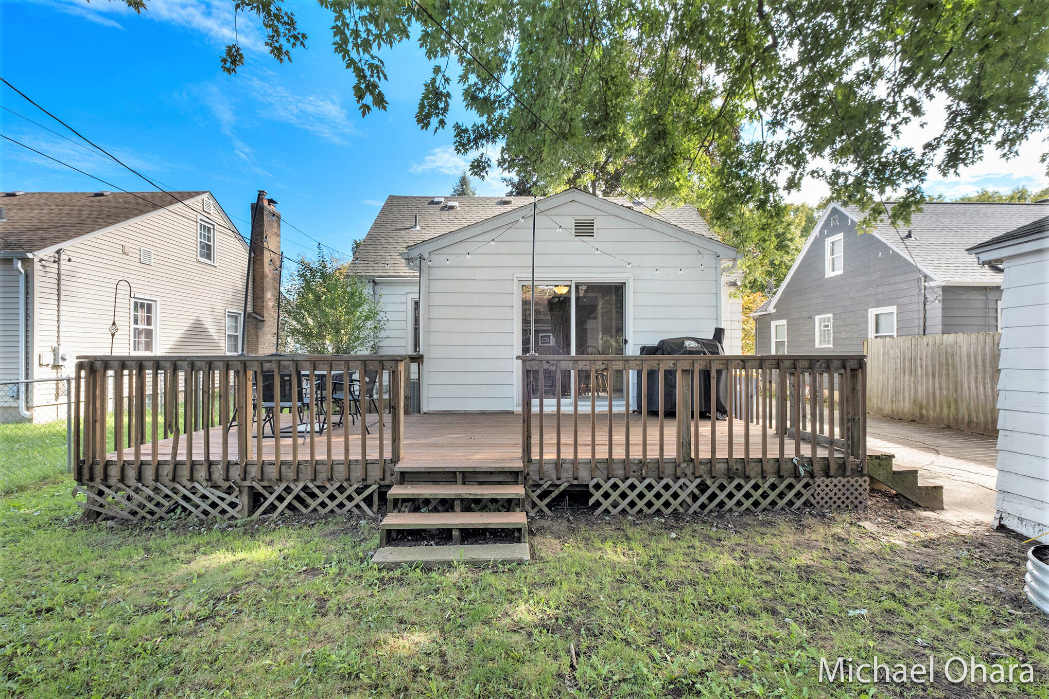 1815 Widdicomb Avenue NW Grand Rapids MI 49504