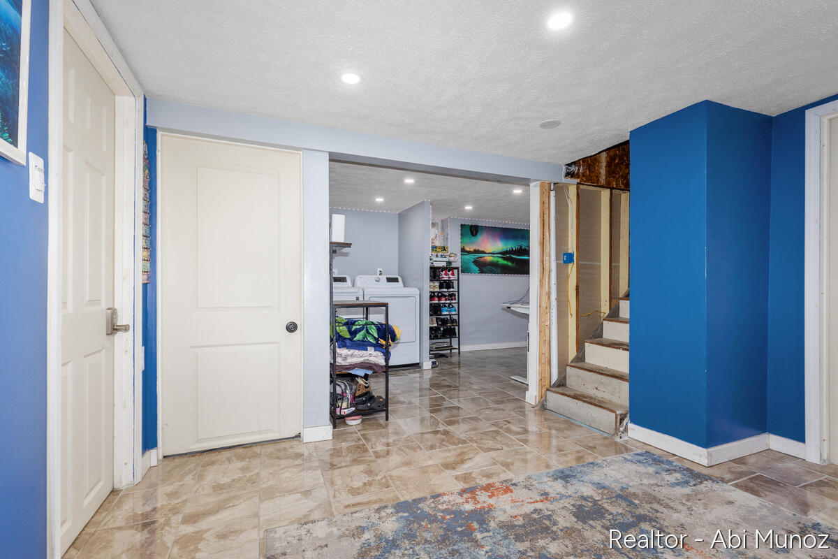 354 Brown Street SW Grand Rapids MI 49507