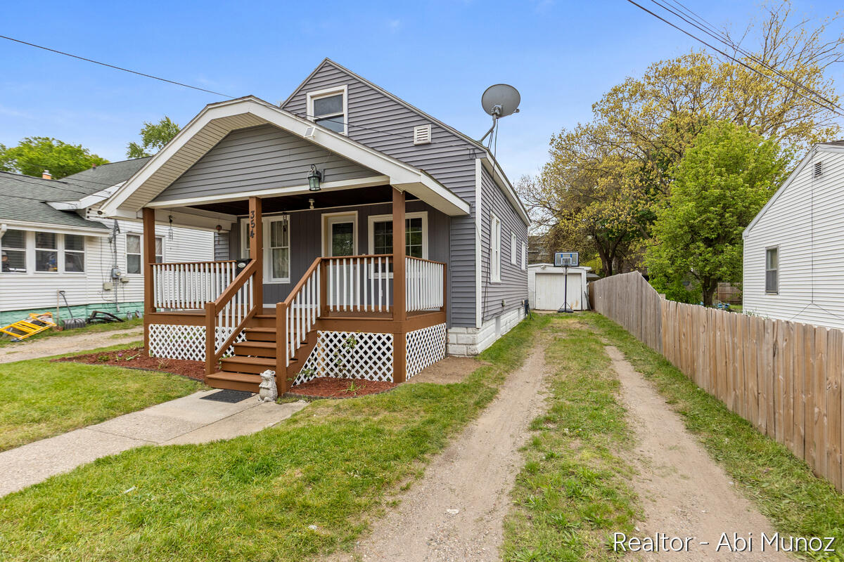 354 Brown Street SW Grand Rapids MI 49507