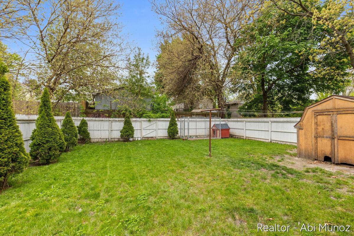 354 Brown Street SW Grand Rapids MI 49507