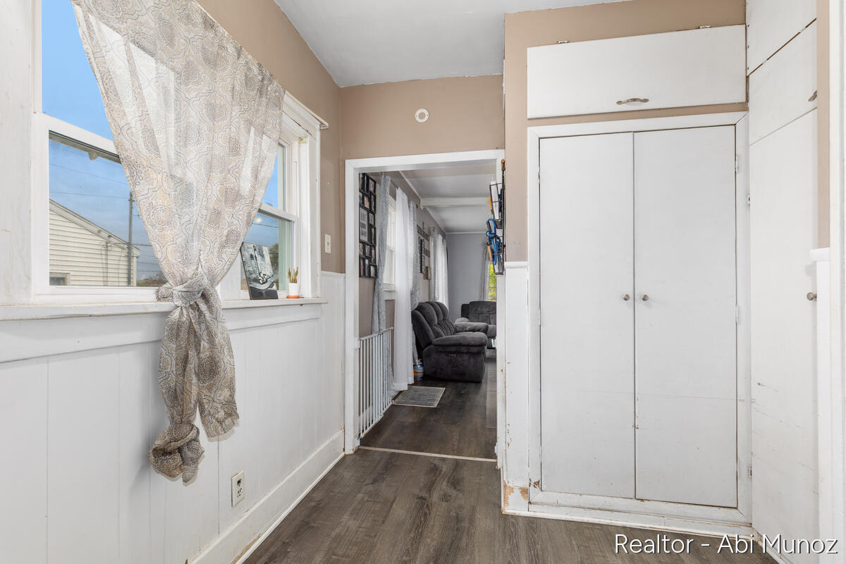 354 Brown Street SW Grand Rapids MI 49507