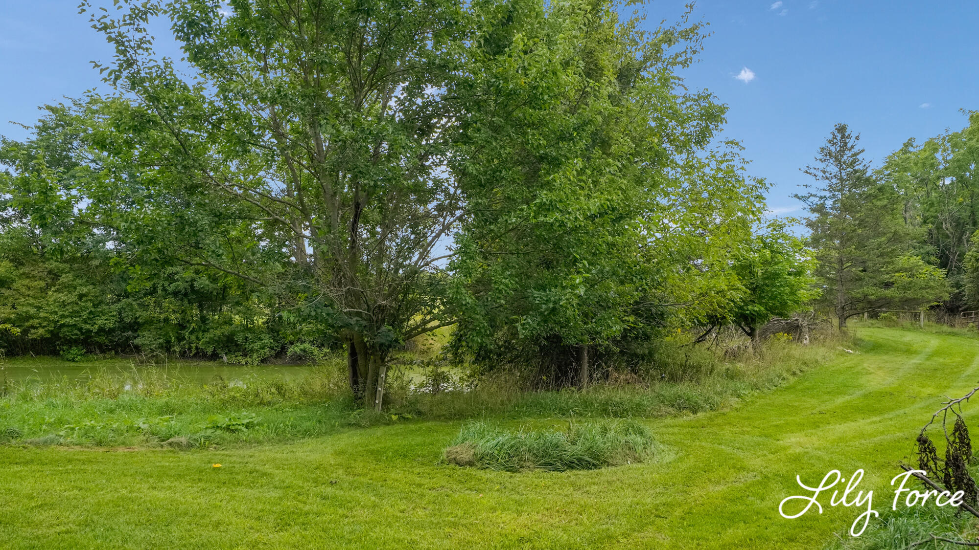 4714 4 Mile Road NW Grand Rapids MI 49544