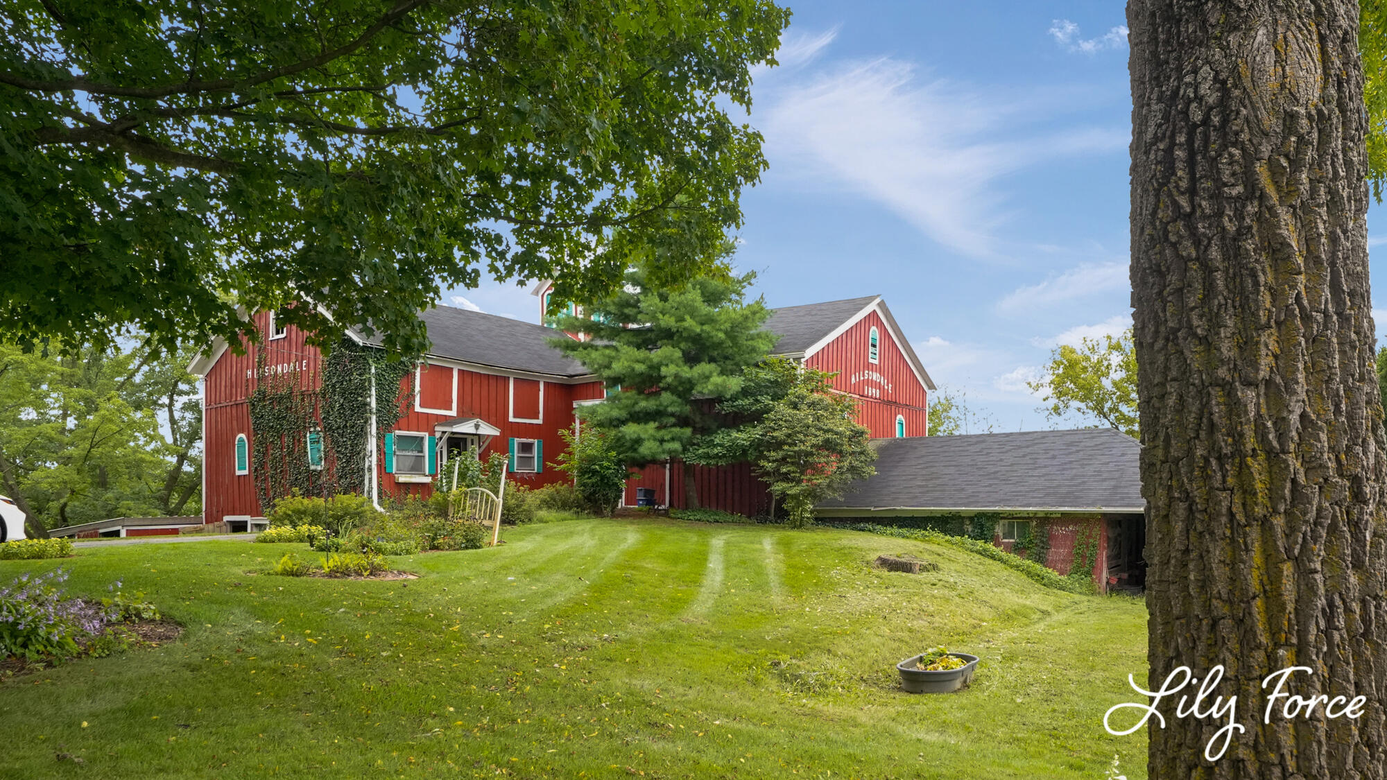 4714 4 Mile Road NW Grand Rapids MI 49544
