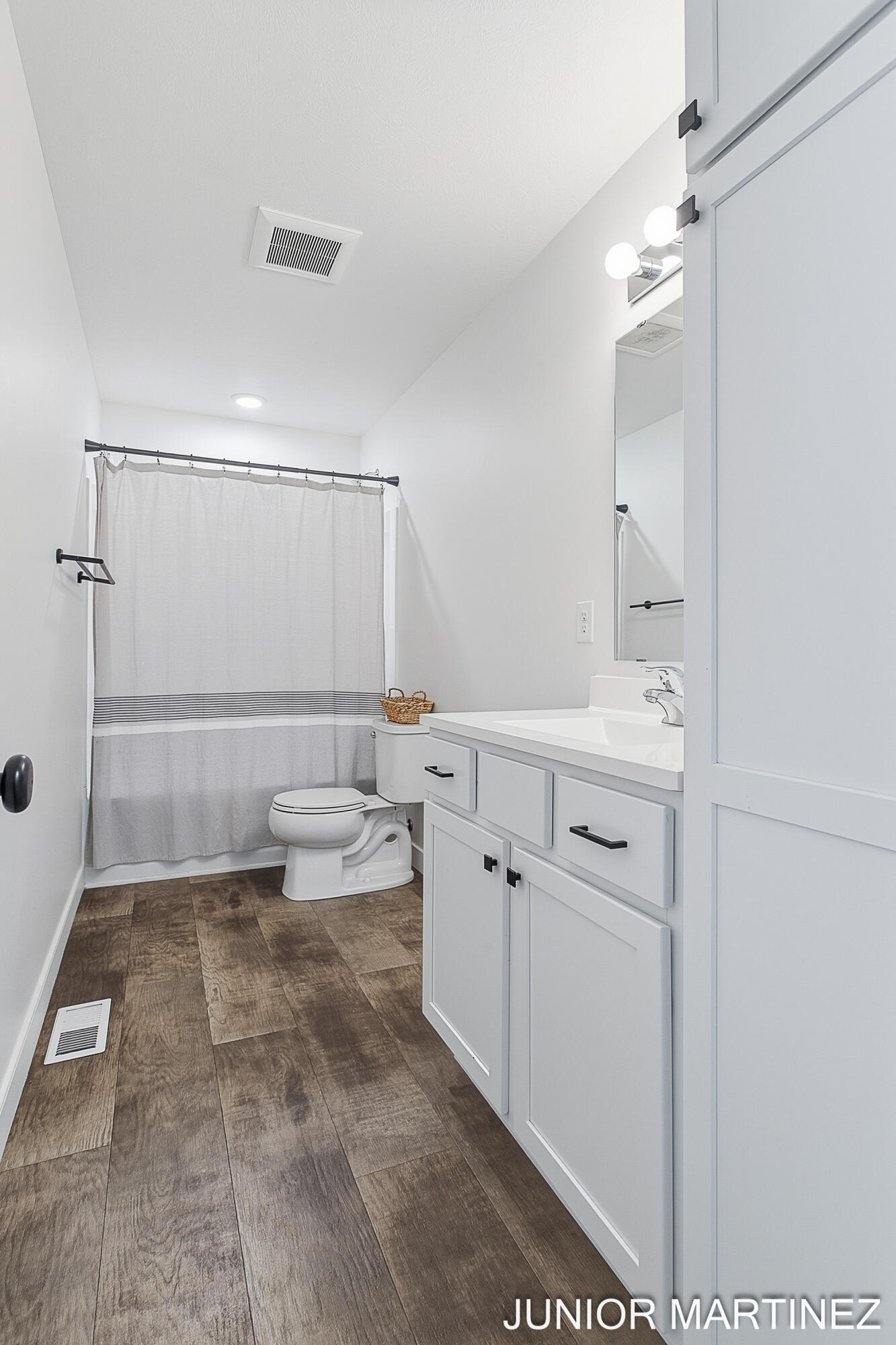 4193 Tributary Drive Holland MI 49424