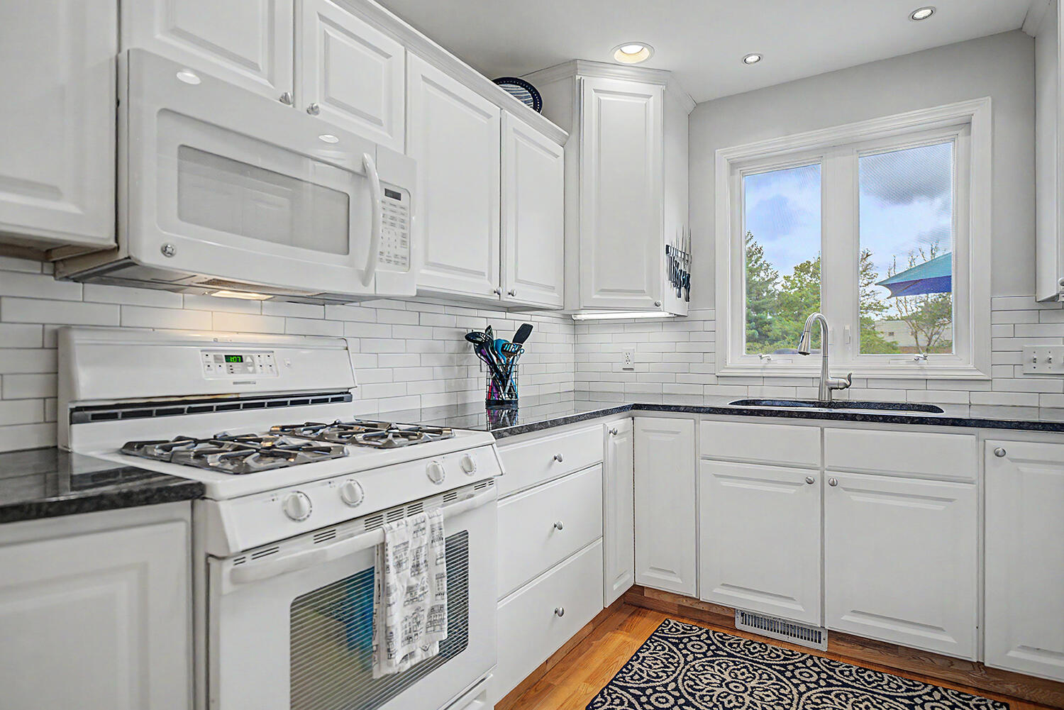 1823 S Norwalk Drive SE Grand Rapids MI 49508