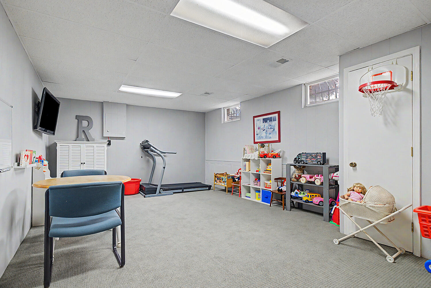 1823 S Norwalk Drive SE Grand Rapids MI 49508