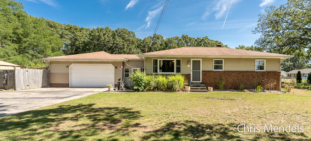 180 S Wolf Lake Road Muskegon MI 49442