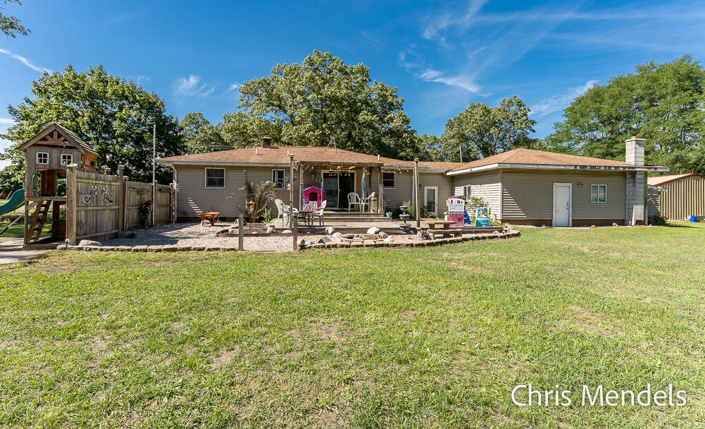 180 S Wolf Lake Road Muskegon MI 49442