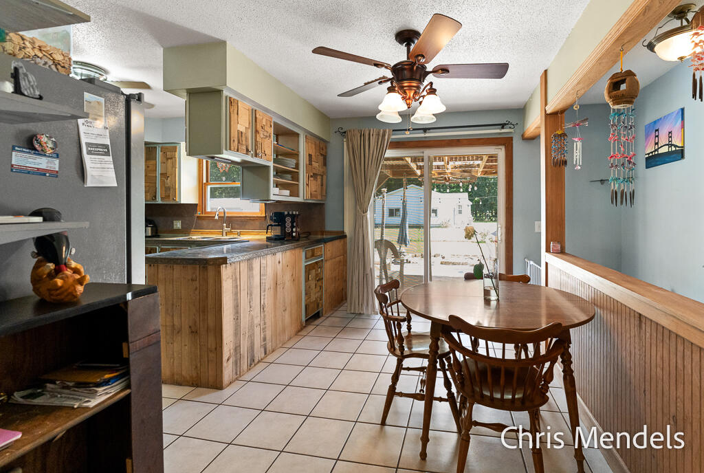 180 S Wolf Lake Road Muskegon MI 49442