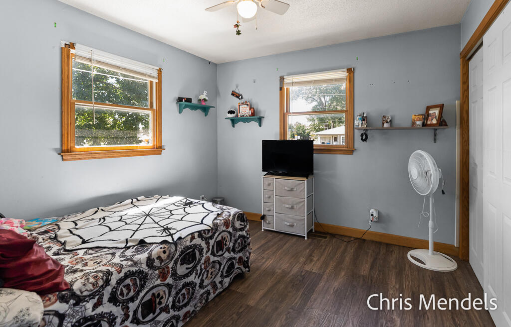 180 S Wolf Lake Road Muskegon MI 49442