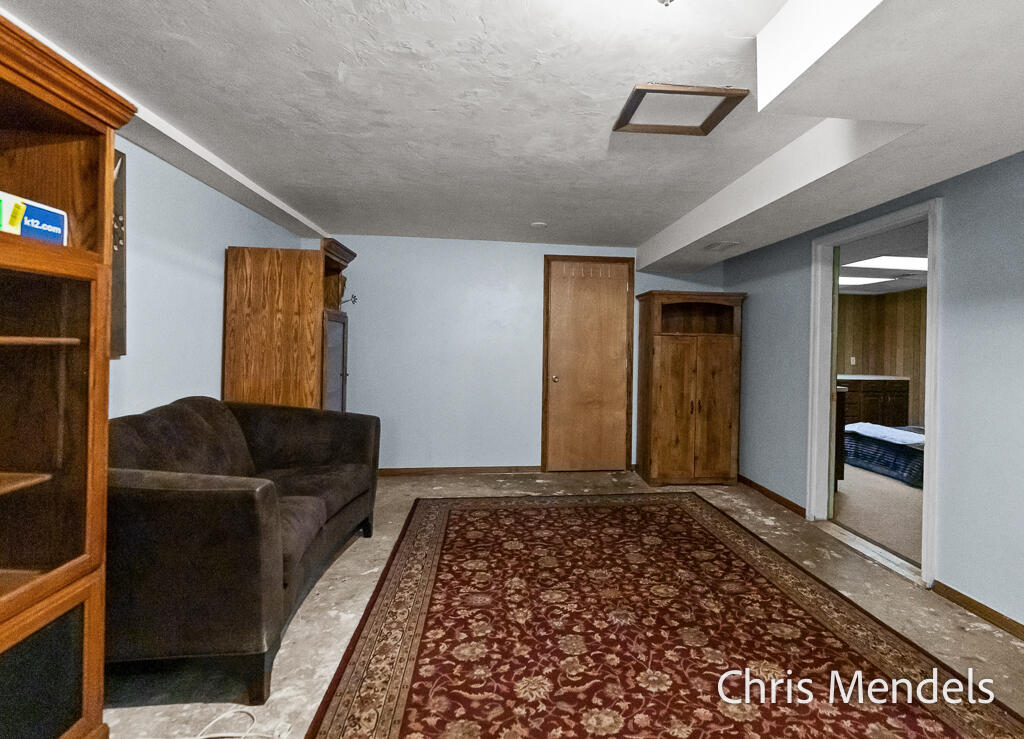 180 S Wolf Lake Road Muskegon MI 49442