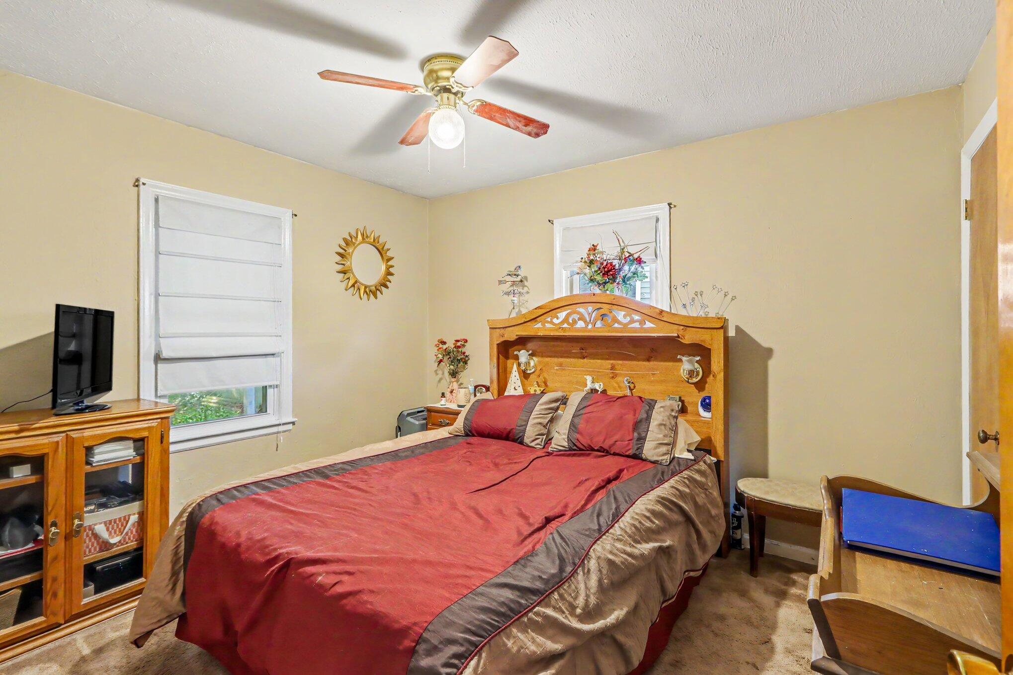 1019 Clover Street Kalamazoo MI 49008