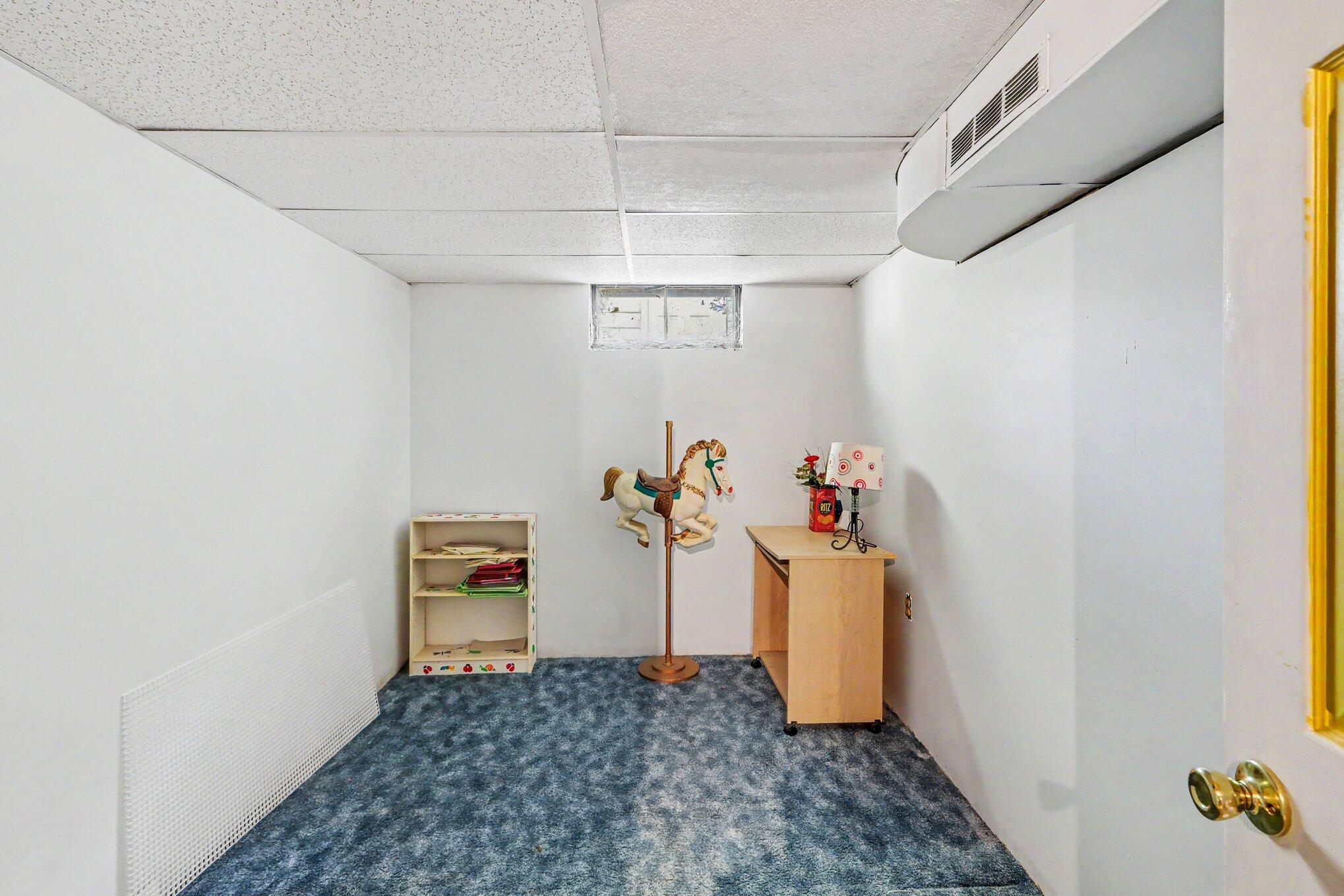1019 Clover Street Kalamazoo MI 49008