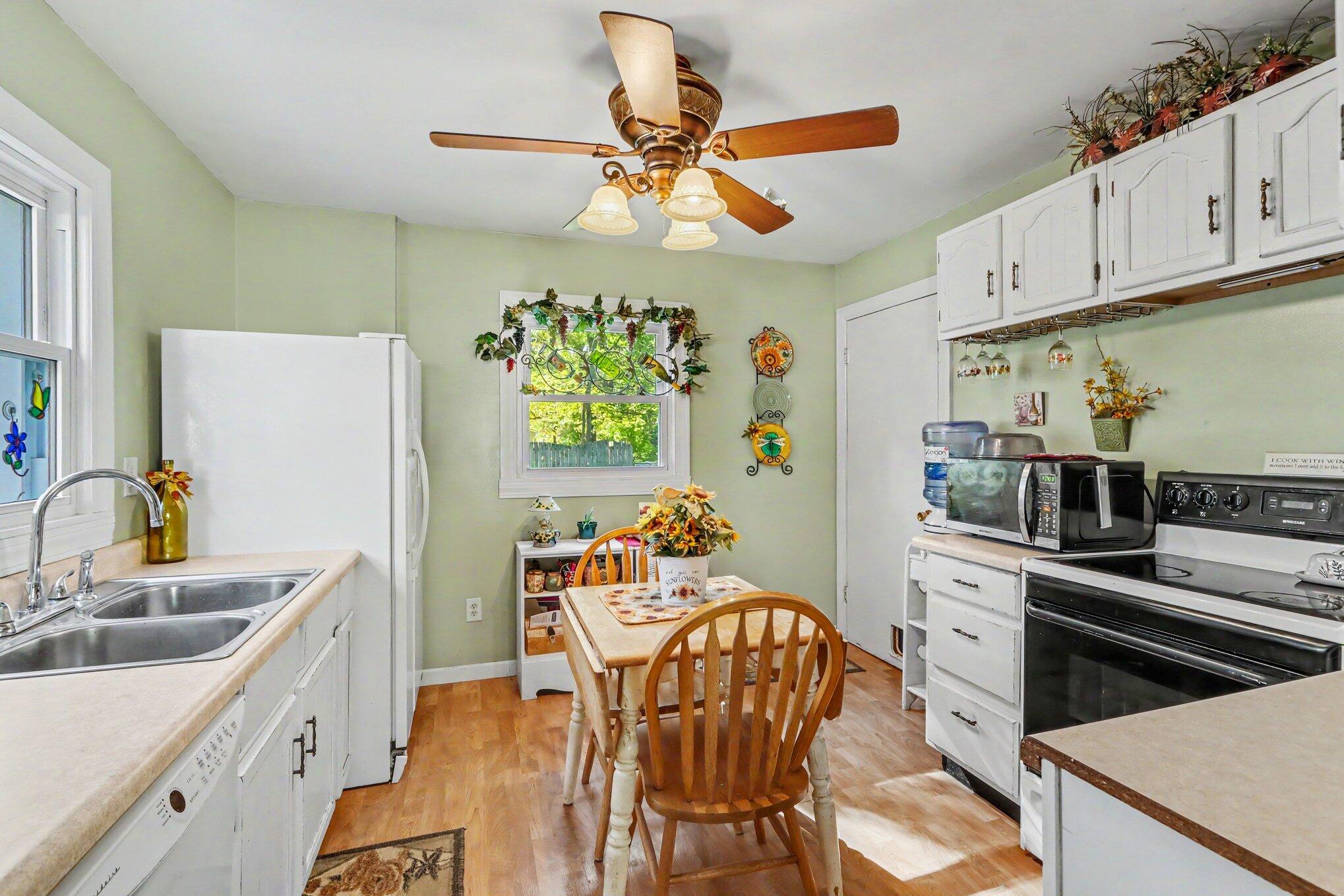 1019 Clover Street Kalamazoo MI 49008