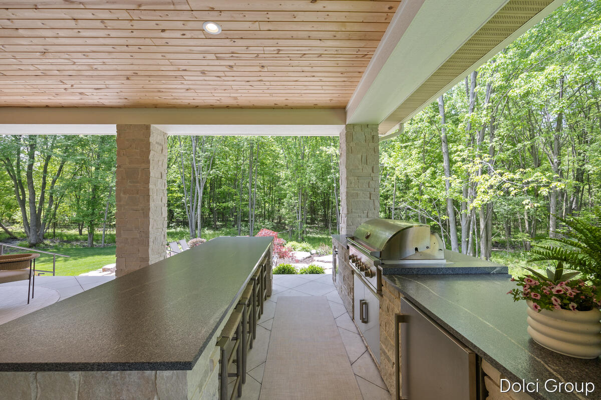 1445 Browning Drive NW Grand Rapids MI 49534