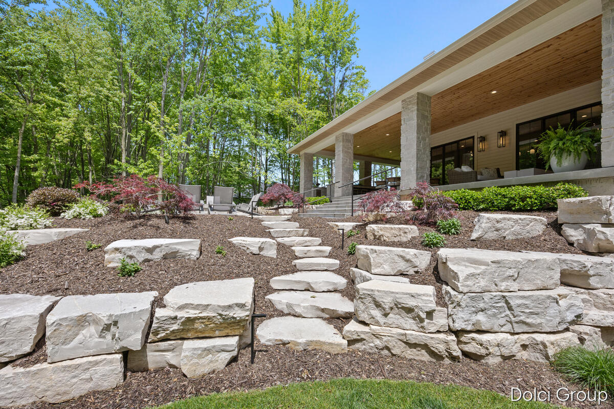 1445 Browning Drive NW Grand Rapids MI 49534