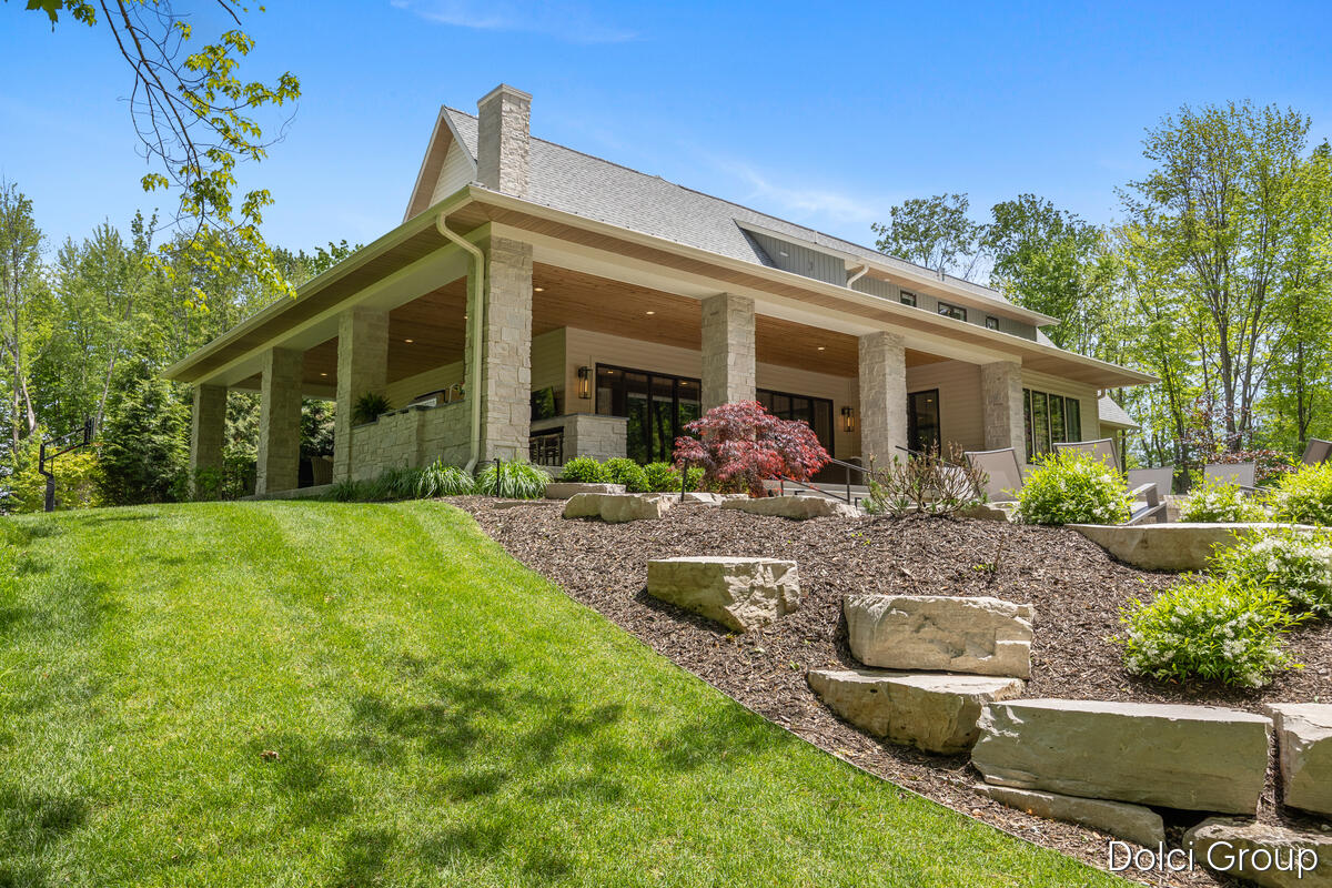 1445 Browning Drive NW Grand Rapids MI 49534