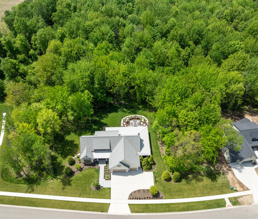 1445 Browning Drive NW Grand Rapids MI 49534