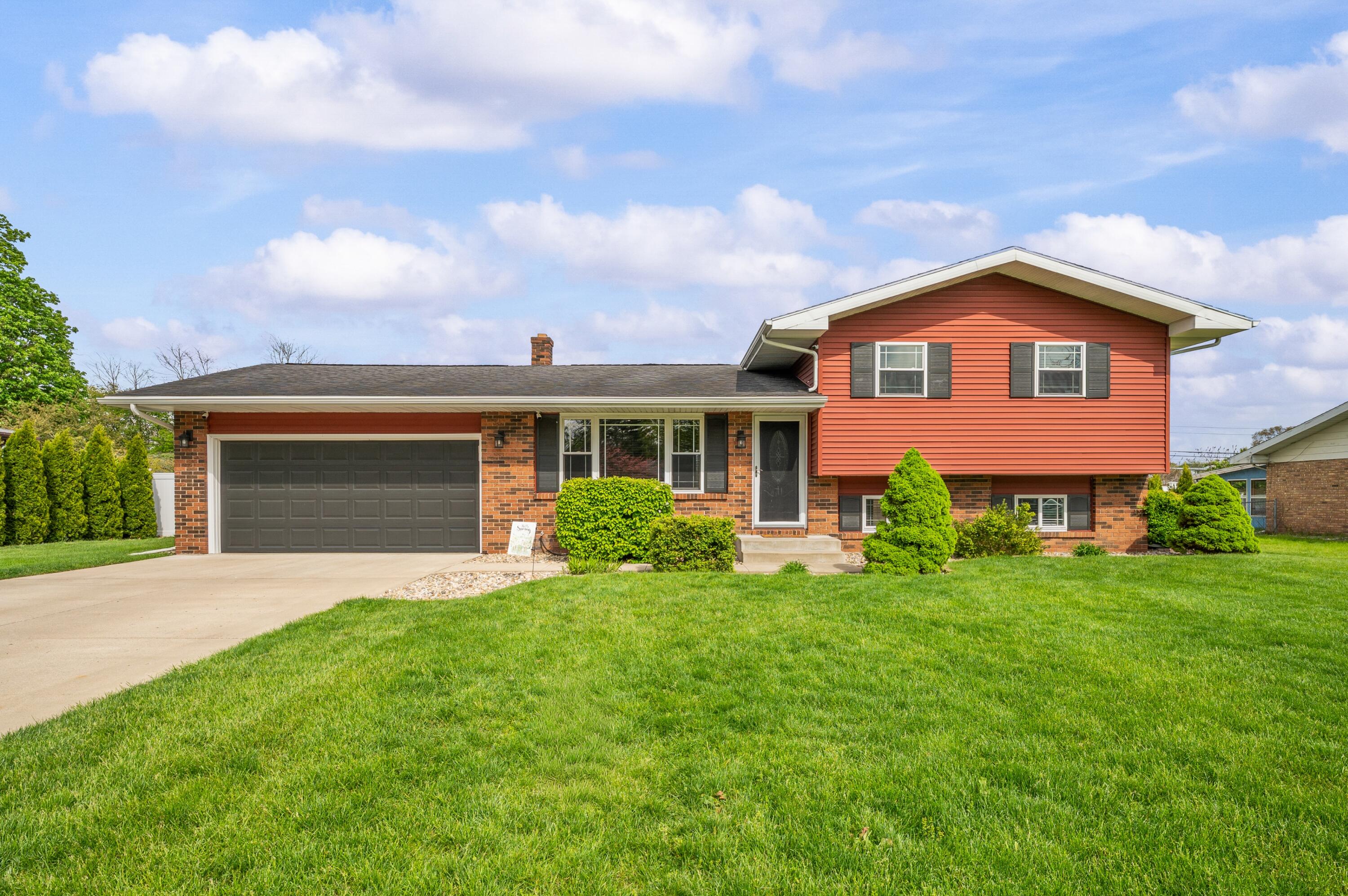 821 E Park Drive Niles MI 49120