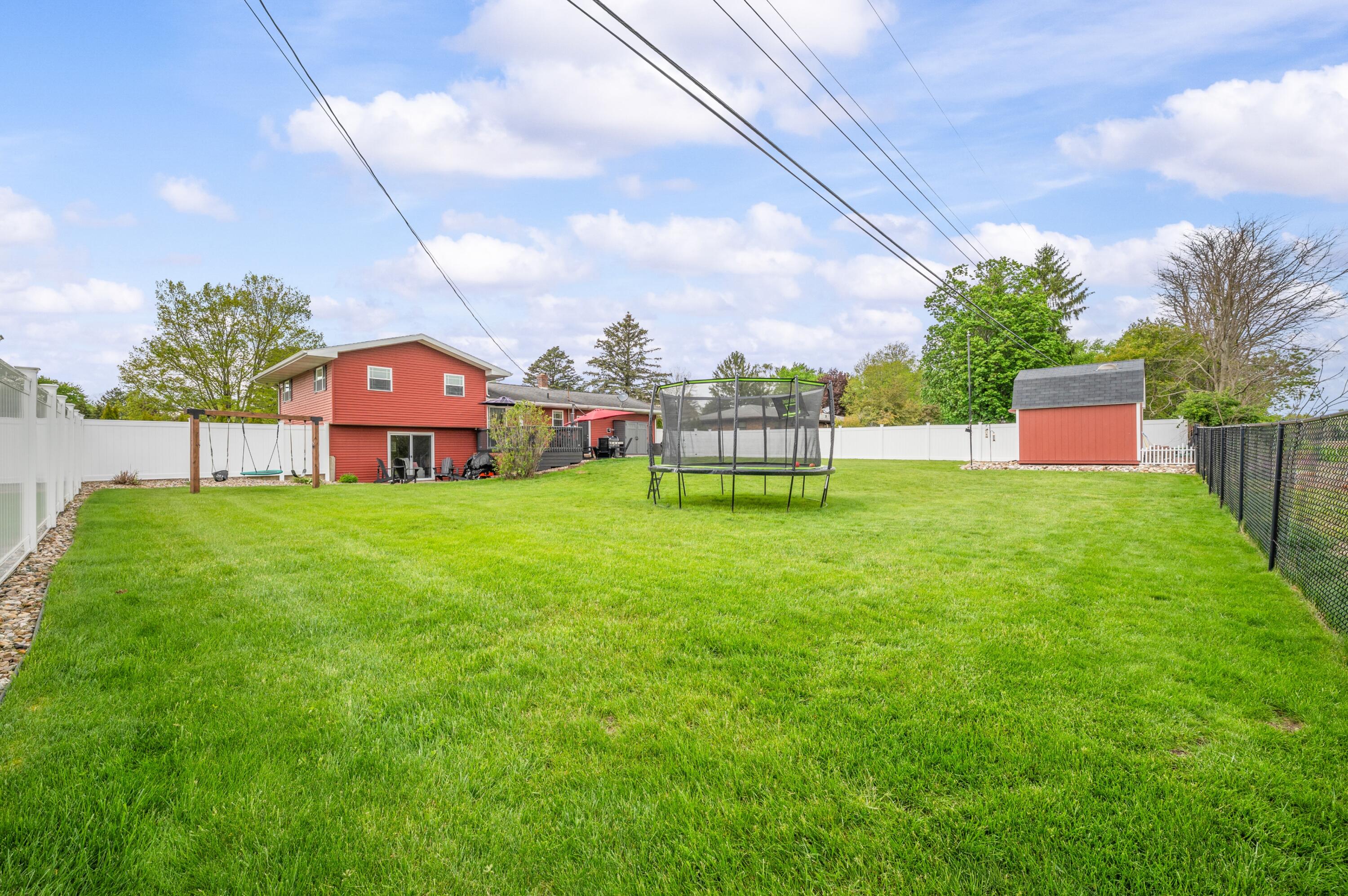 821 E Park Drive Niles MI 49120