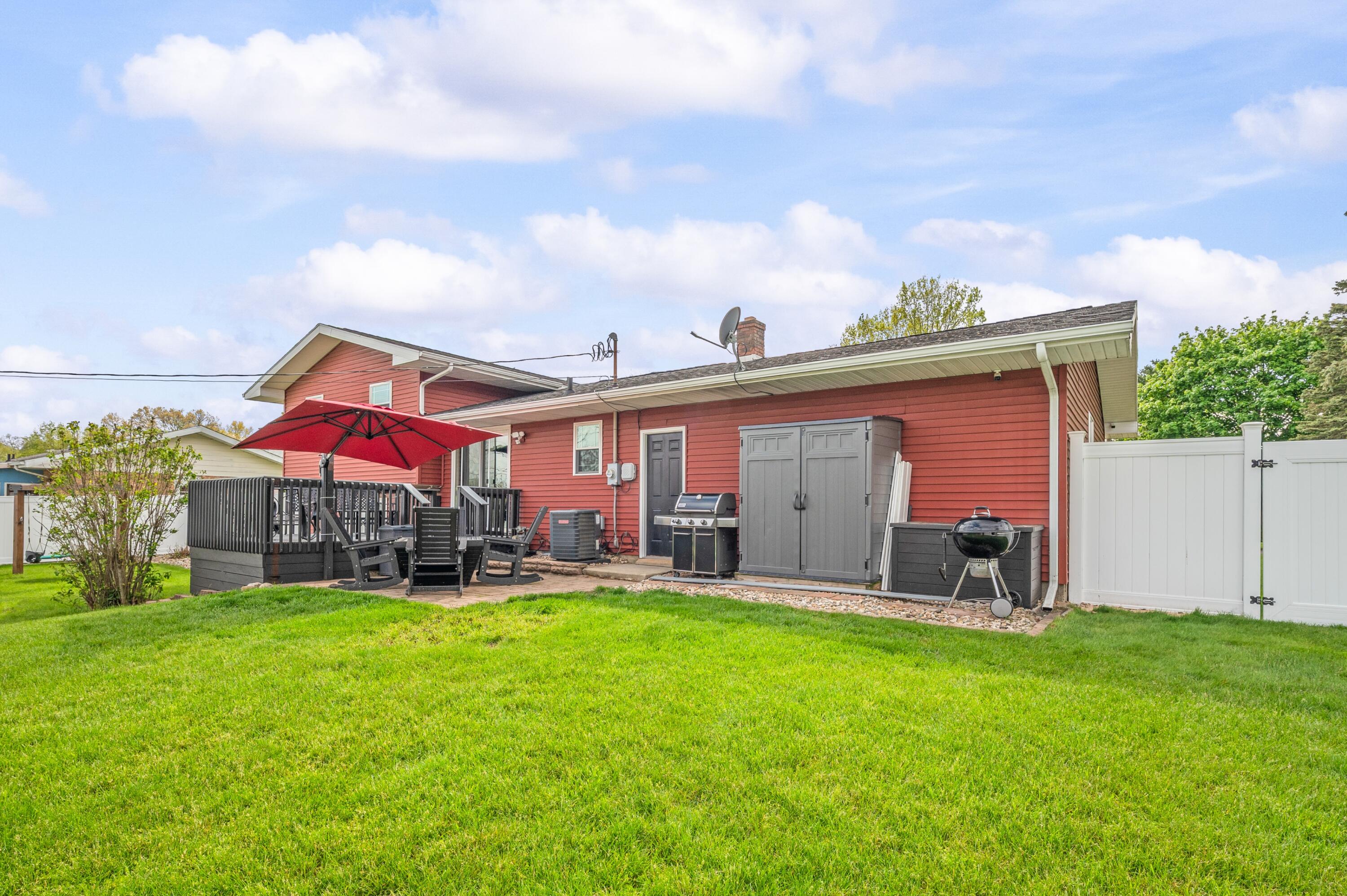 821 E Park Drive Niles MI 49120
