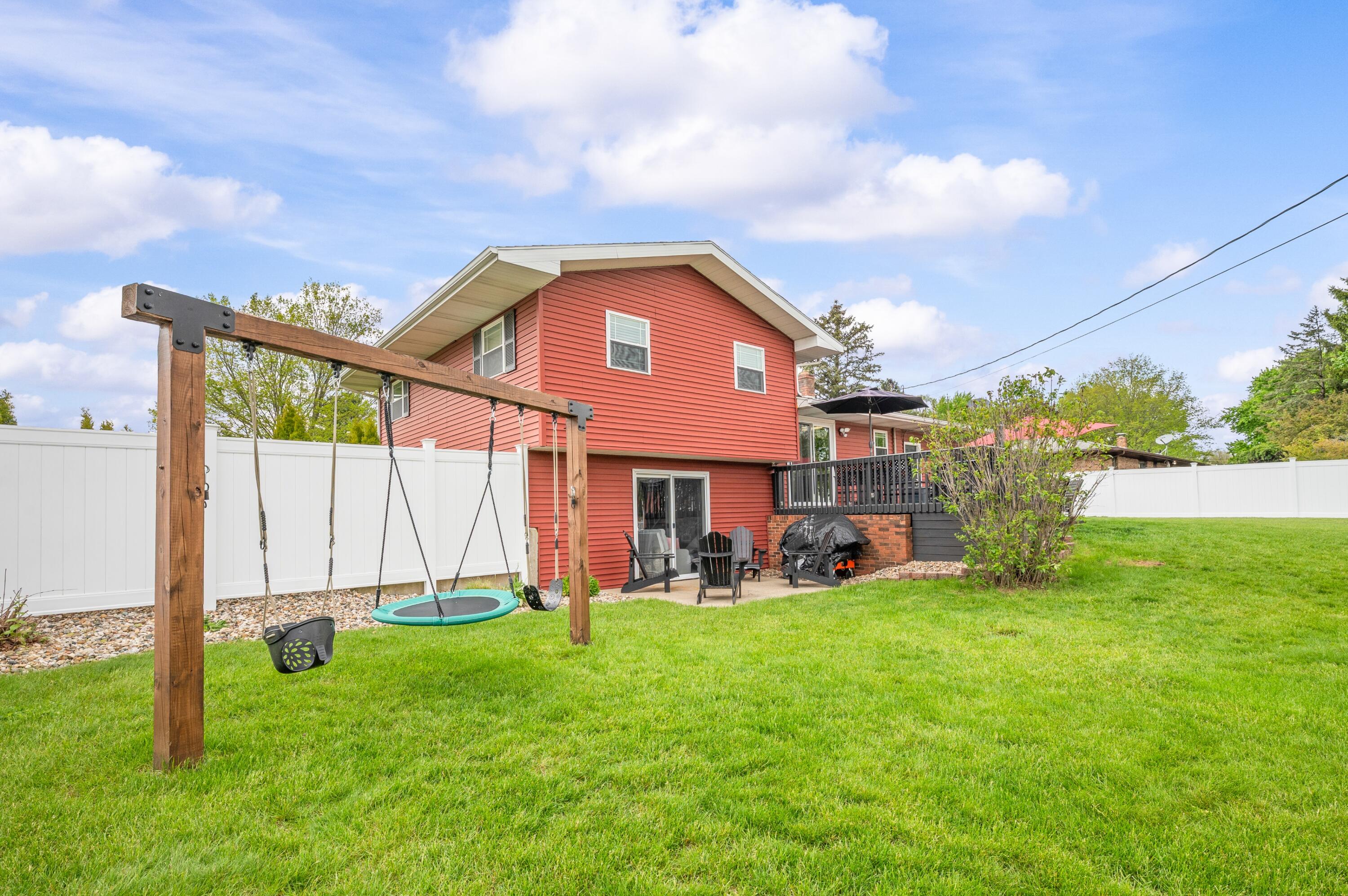 821 E Park Drive Niles MI 49120