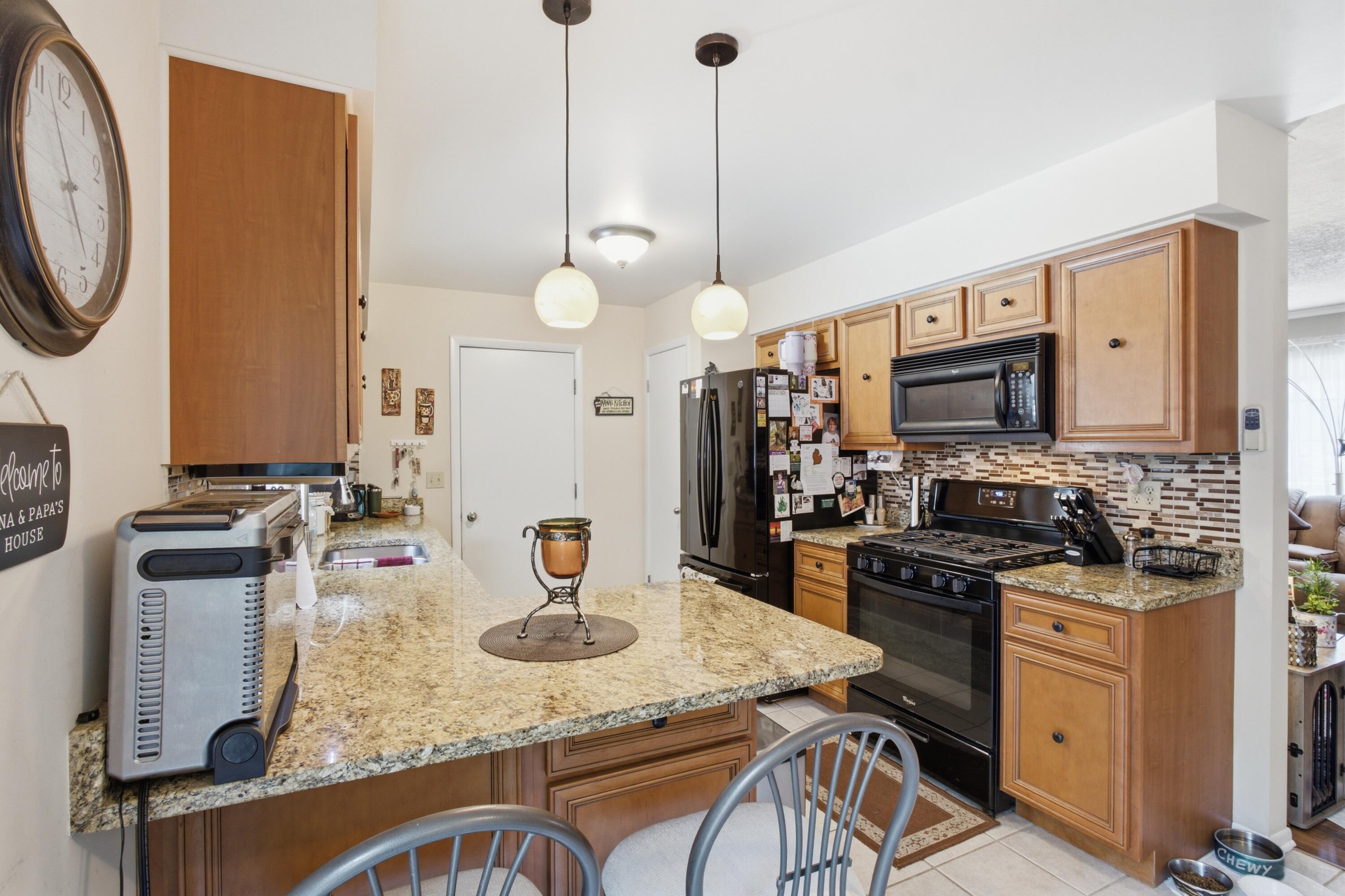 1658 Woodside Road Norton Shores MI 49441