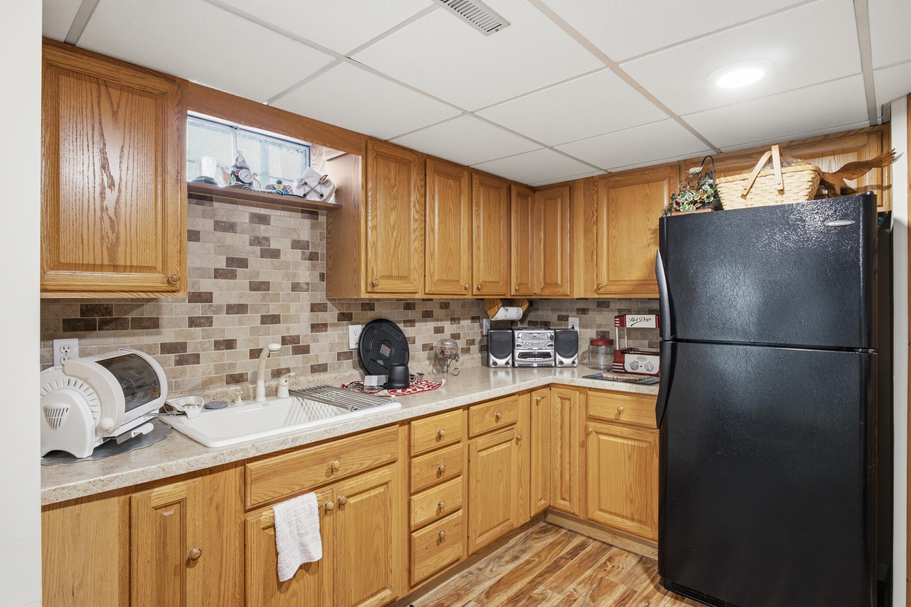 1658 Woodside Road Norton Shores MI 49441