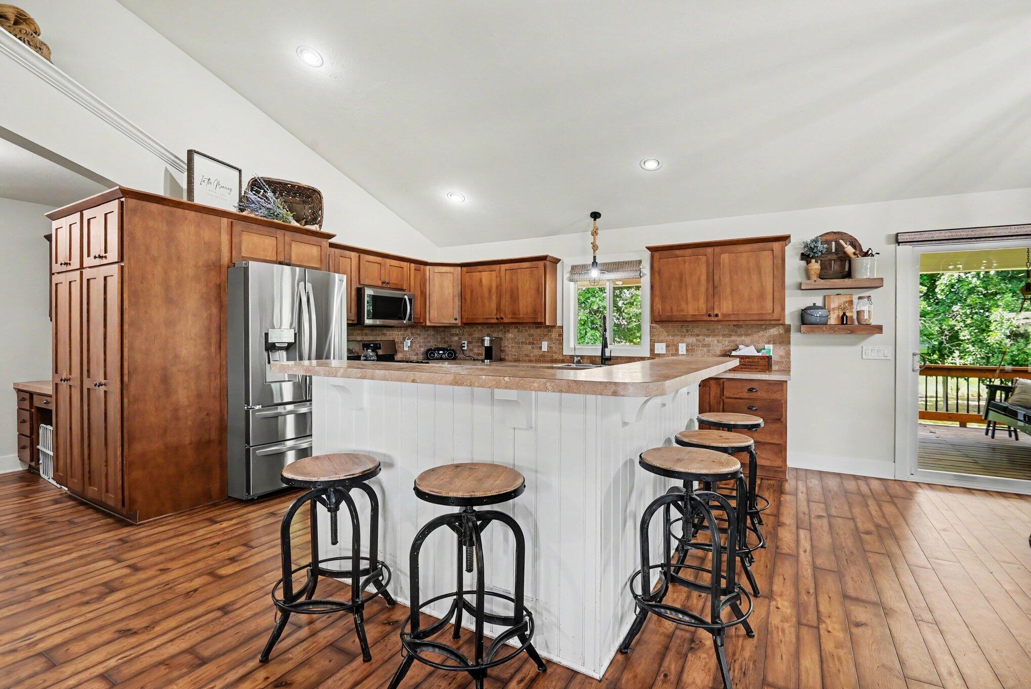 635 Midgrove Drive Zeeland MI 49464