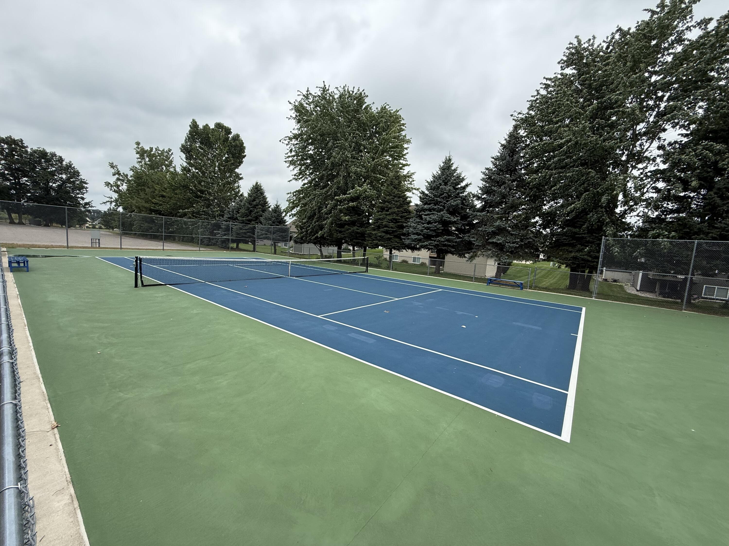635 Midgrove Drive Zeeland MI 49464