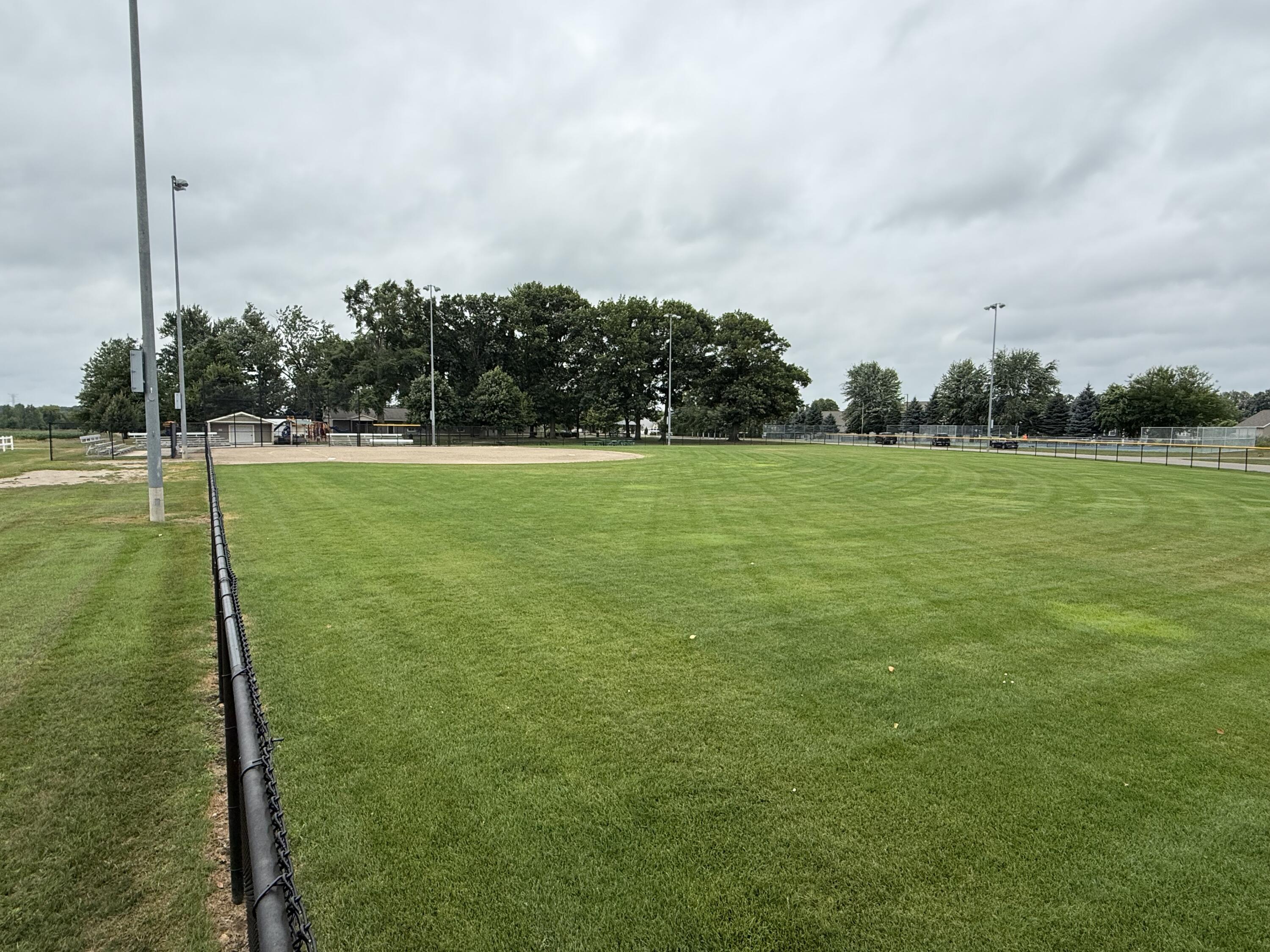 635 Midgrove Drive Zeeland MI 49464