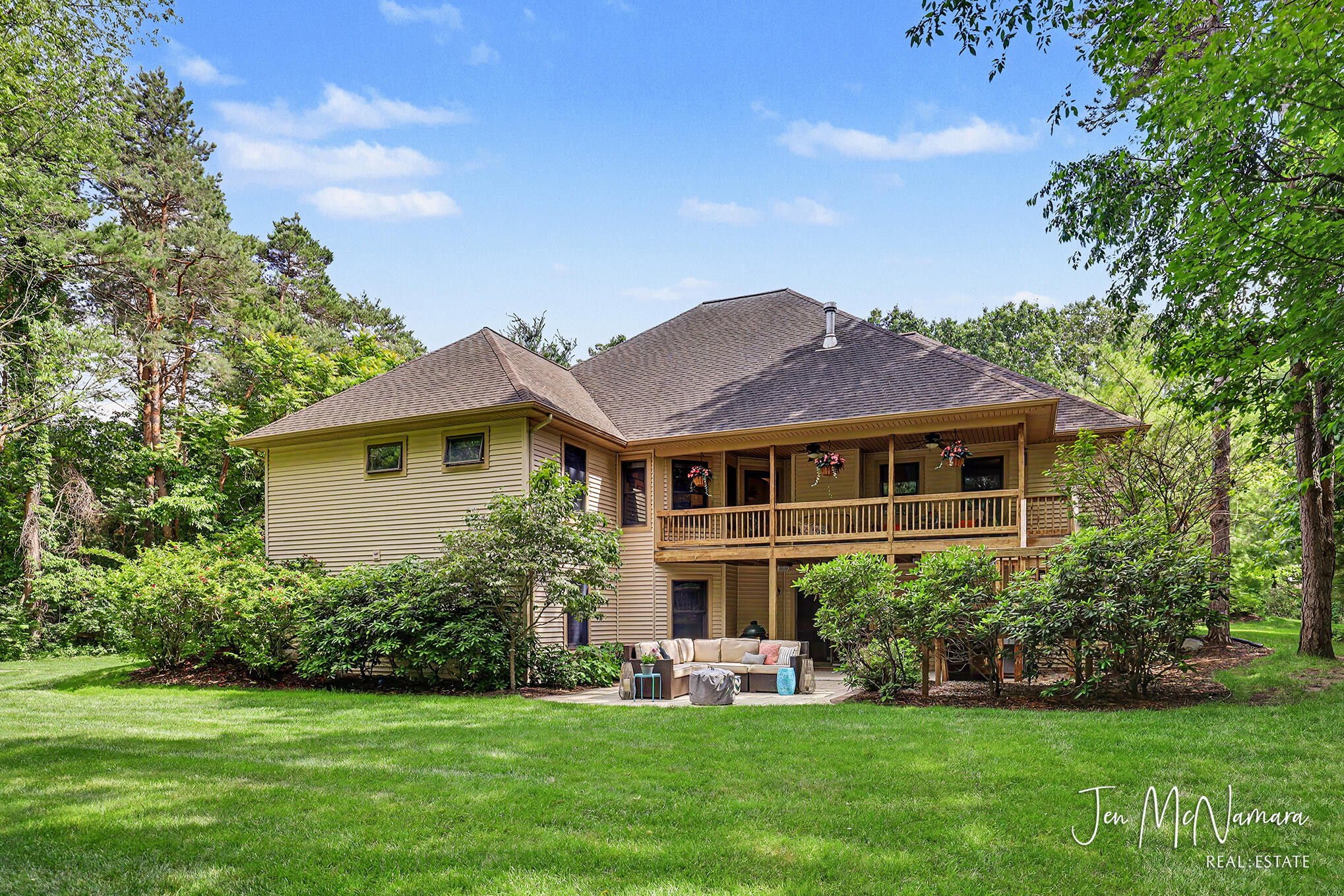 3701 Webber Pines Drive NE Grand Rapids MI 49525
