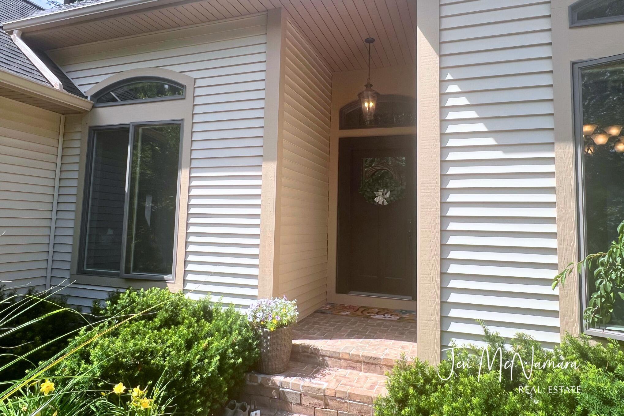 3701 Webber Pines Drive NE Grand Rapids MI 49525