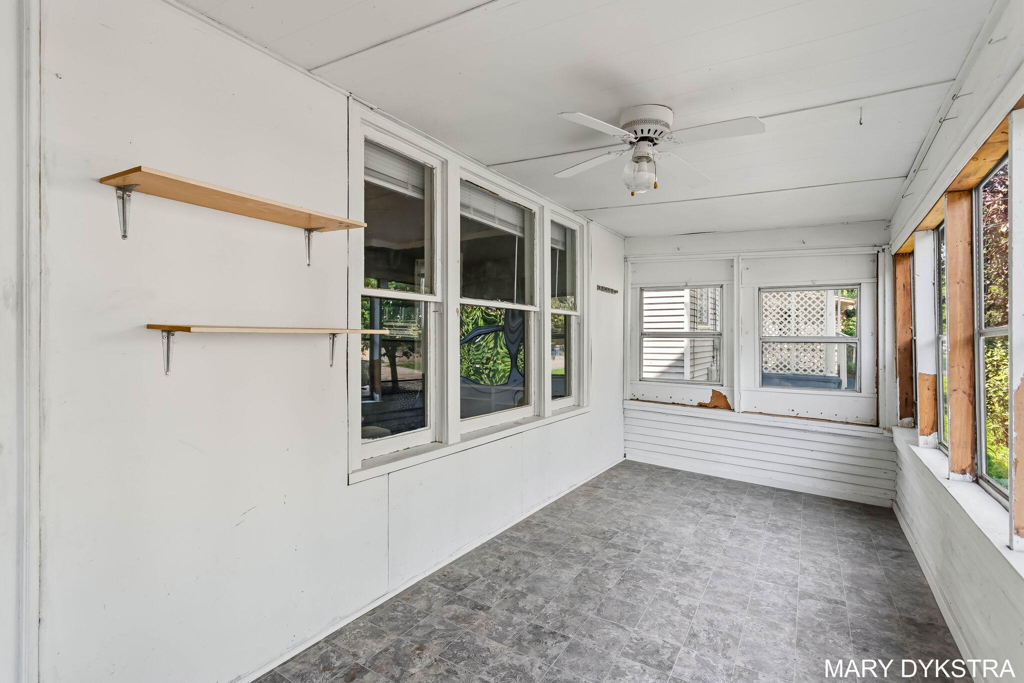 823 Prospect Avenue NE Grand Rapids MI 49503