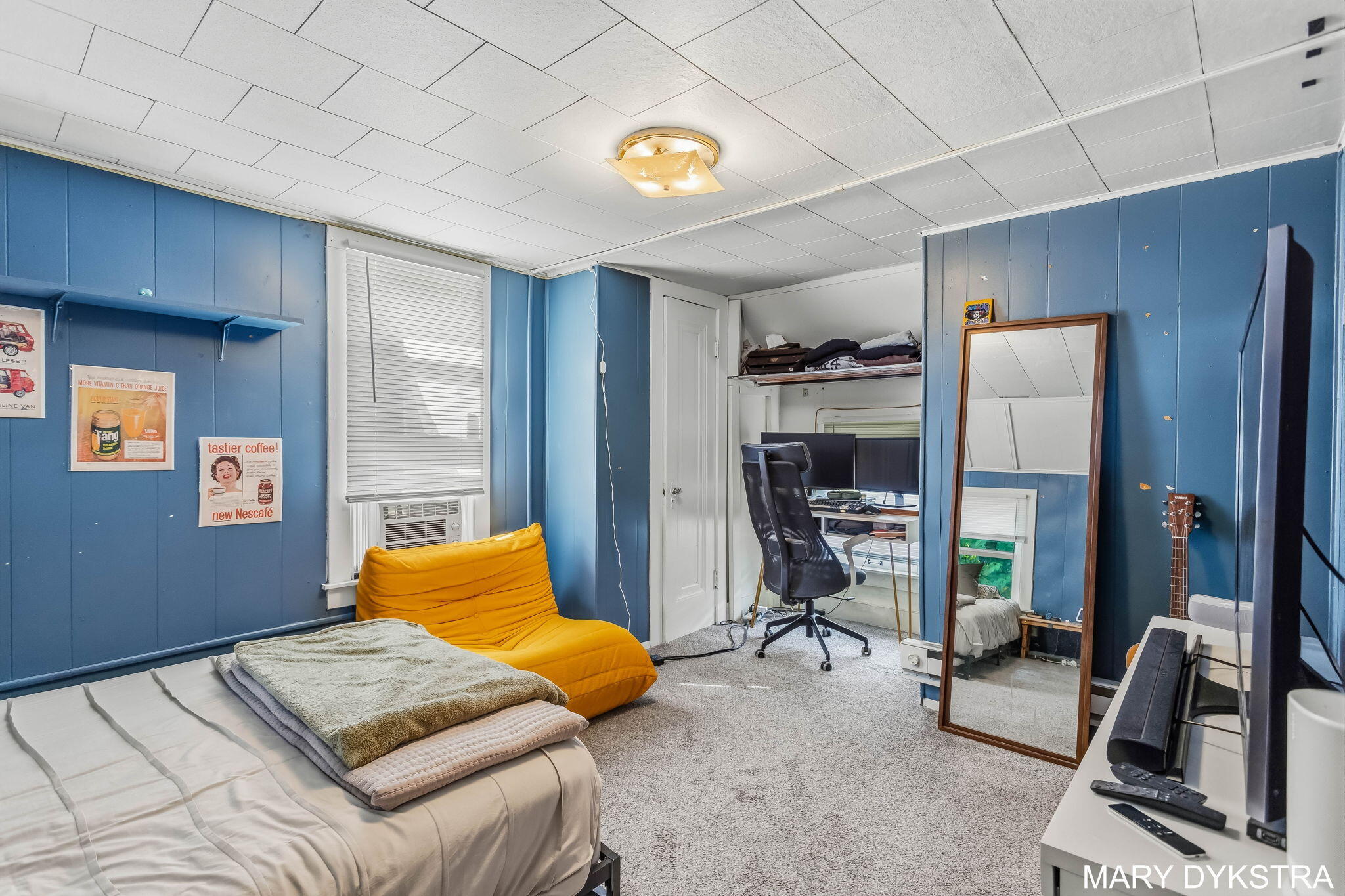 823 Prospect Avenue NE Grand Rapids MI 49503