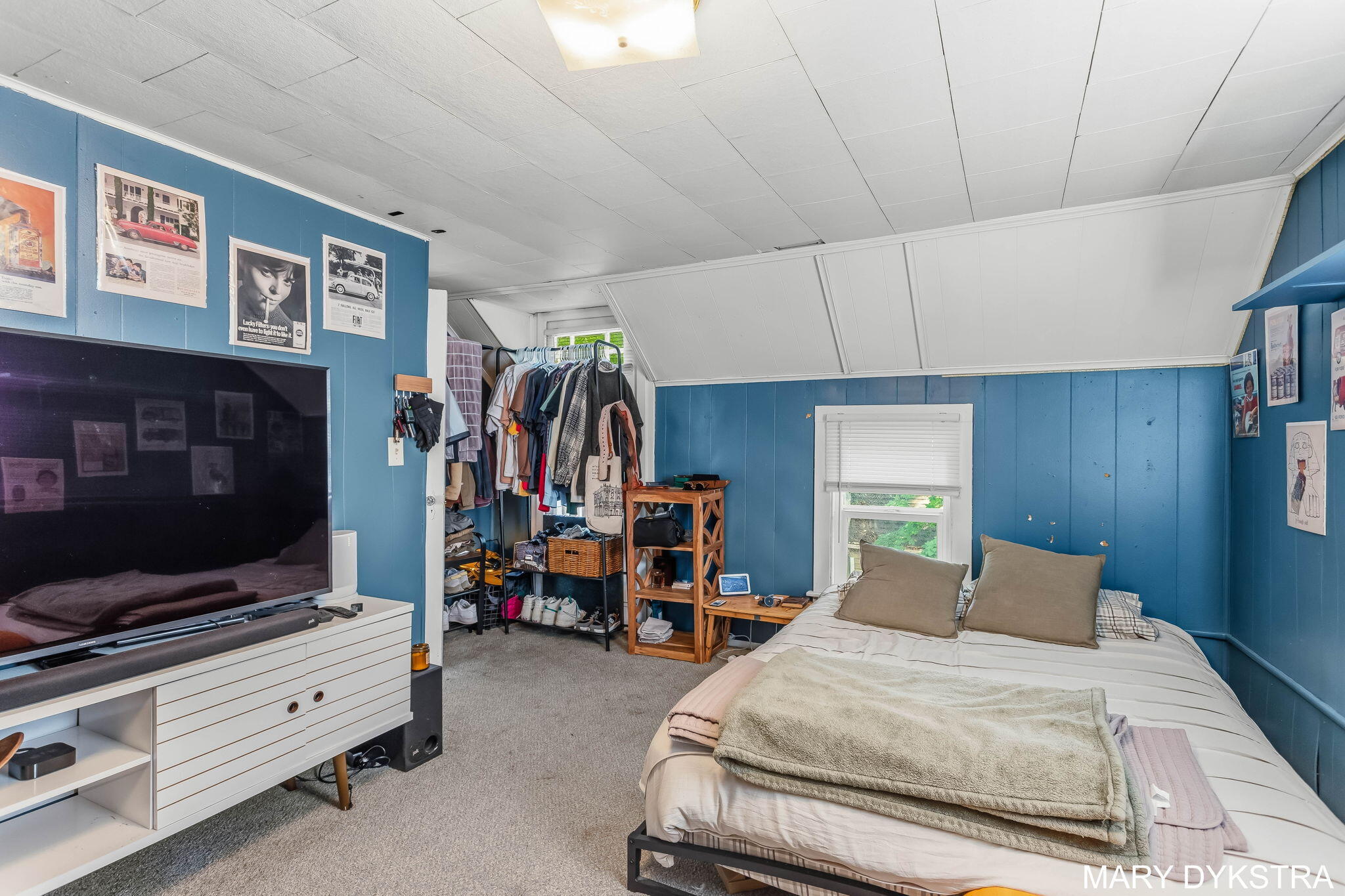 823 Prospect Avenue NE Grand Rapids MI 49503