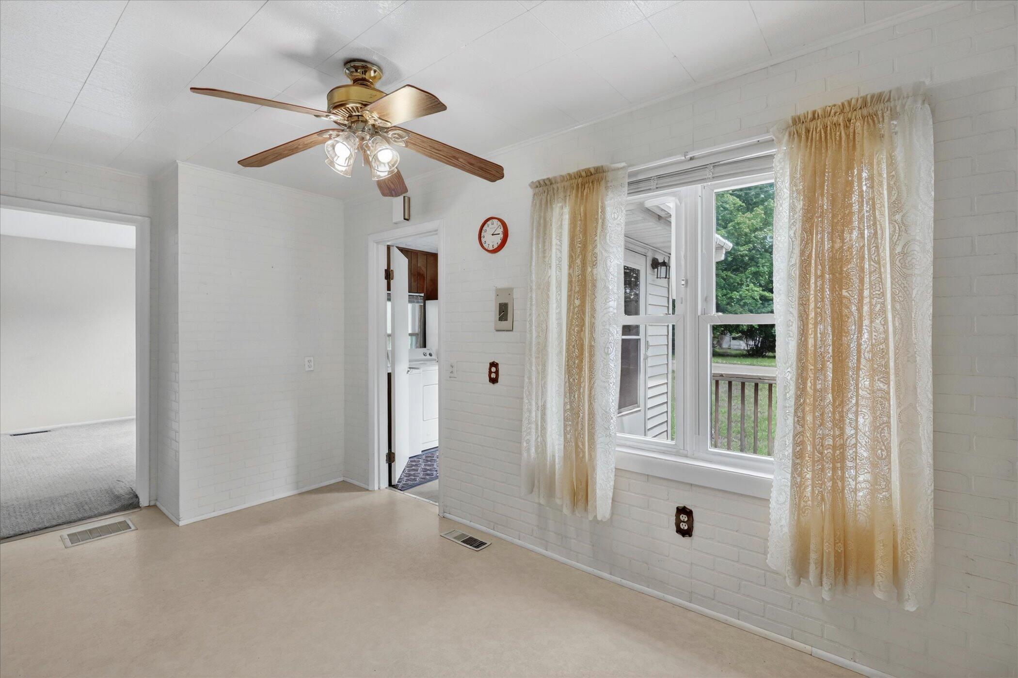 565 Collette Avenue Kalamazoo MI 49048