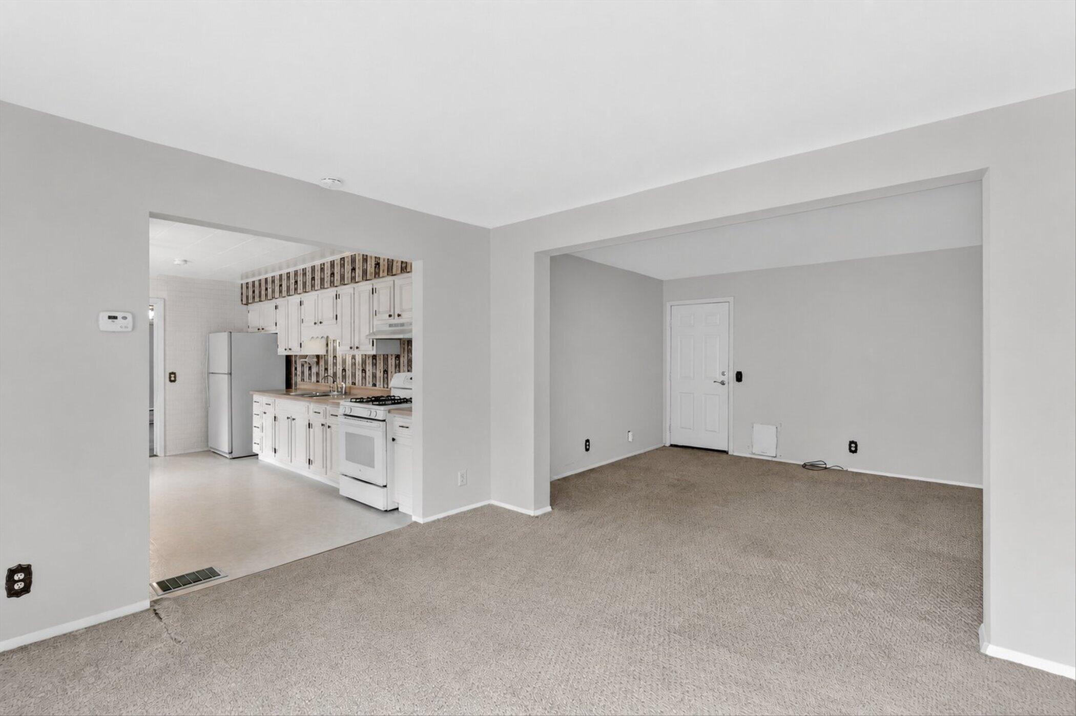 565 Collette Avenue Kalamazoo MI 49048