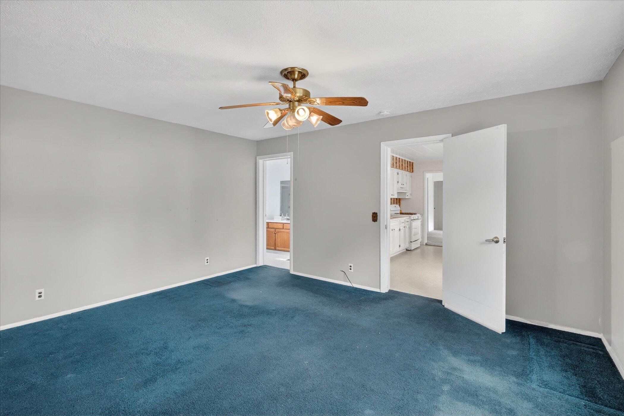 565 Collette Avenue Kalamazoo MI 49048